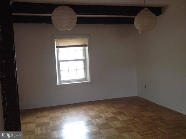 Philadelphia, PA 19107,901 CLINTON ST #11