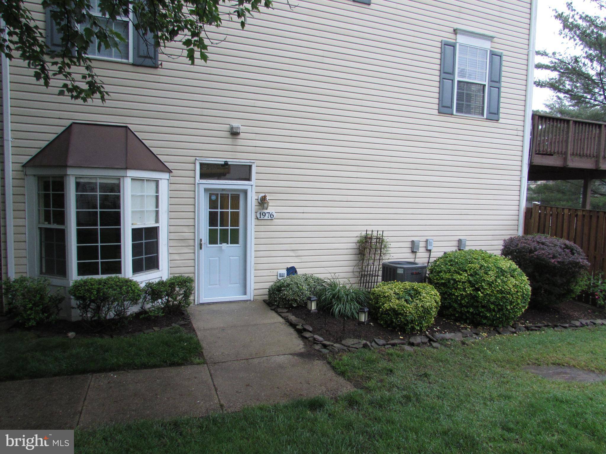 Crofton, MD 21114,1976 PAWLET DR #23C