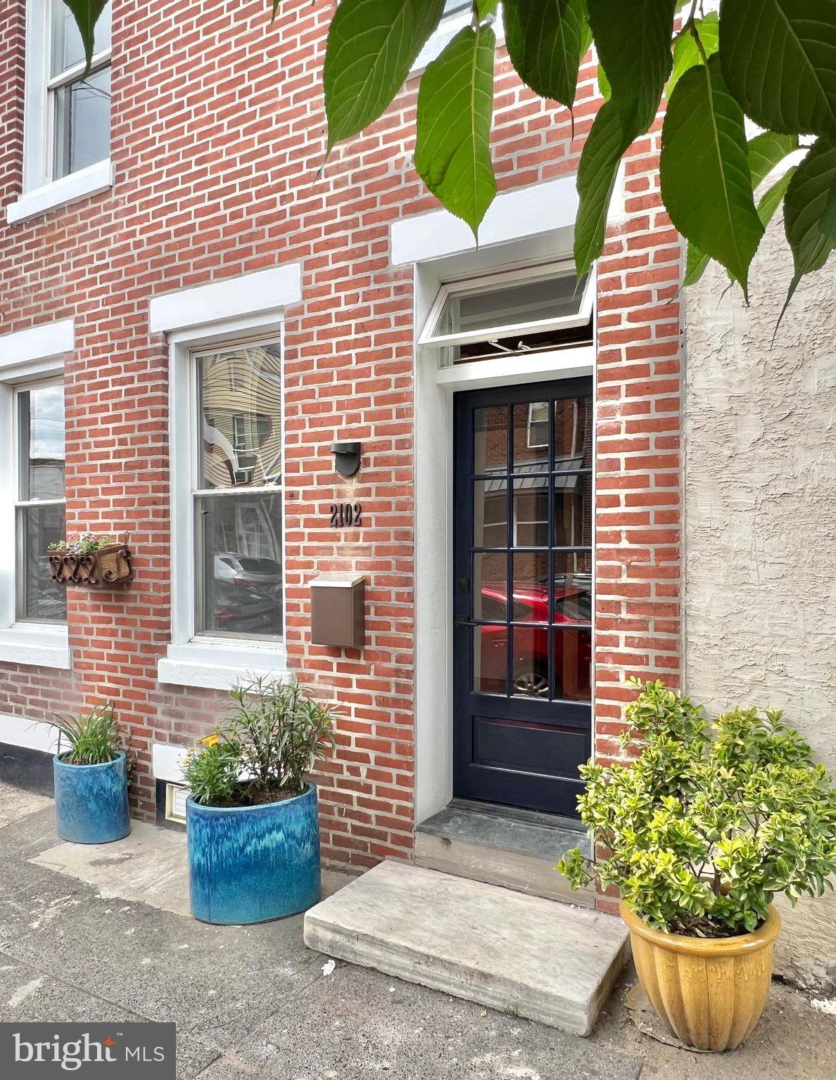 Philadelphia, PA 19125,2102 E DAUPHIN ST