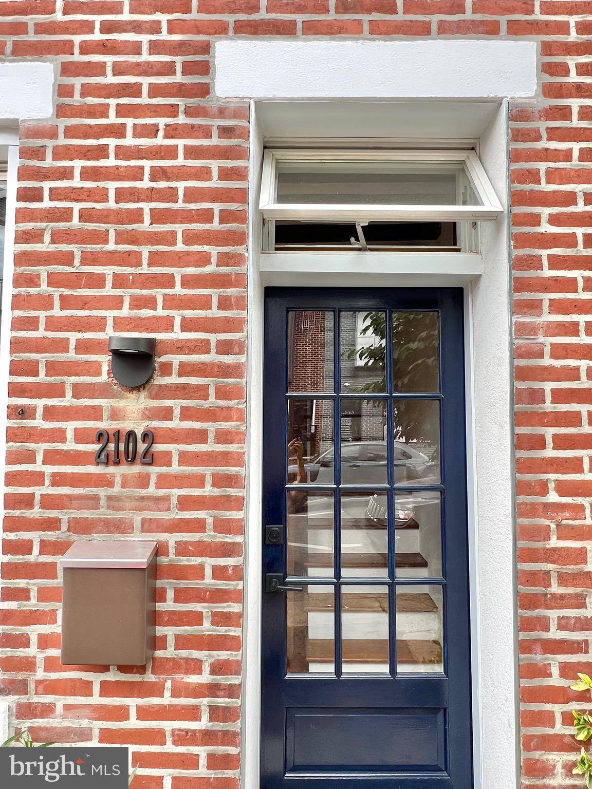 Philadelphia, PA 19125,2102 E DAUPHIN ST