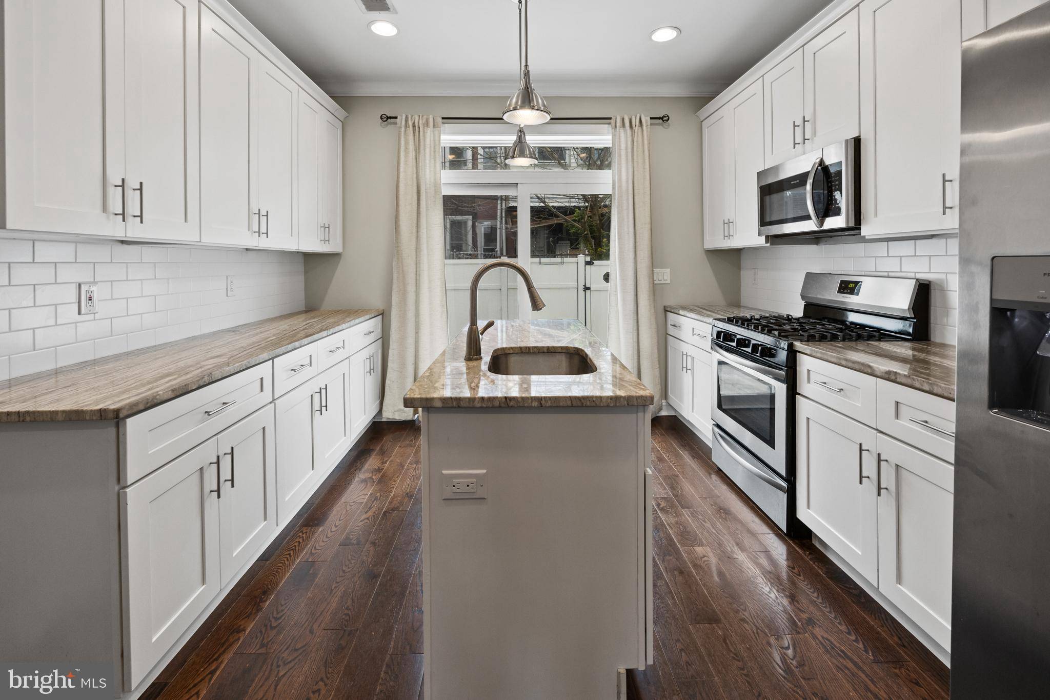 Philadelphia, PA 19121,1411 N MYRTLEWOOD ST
