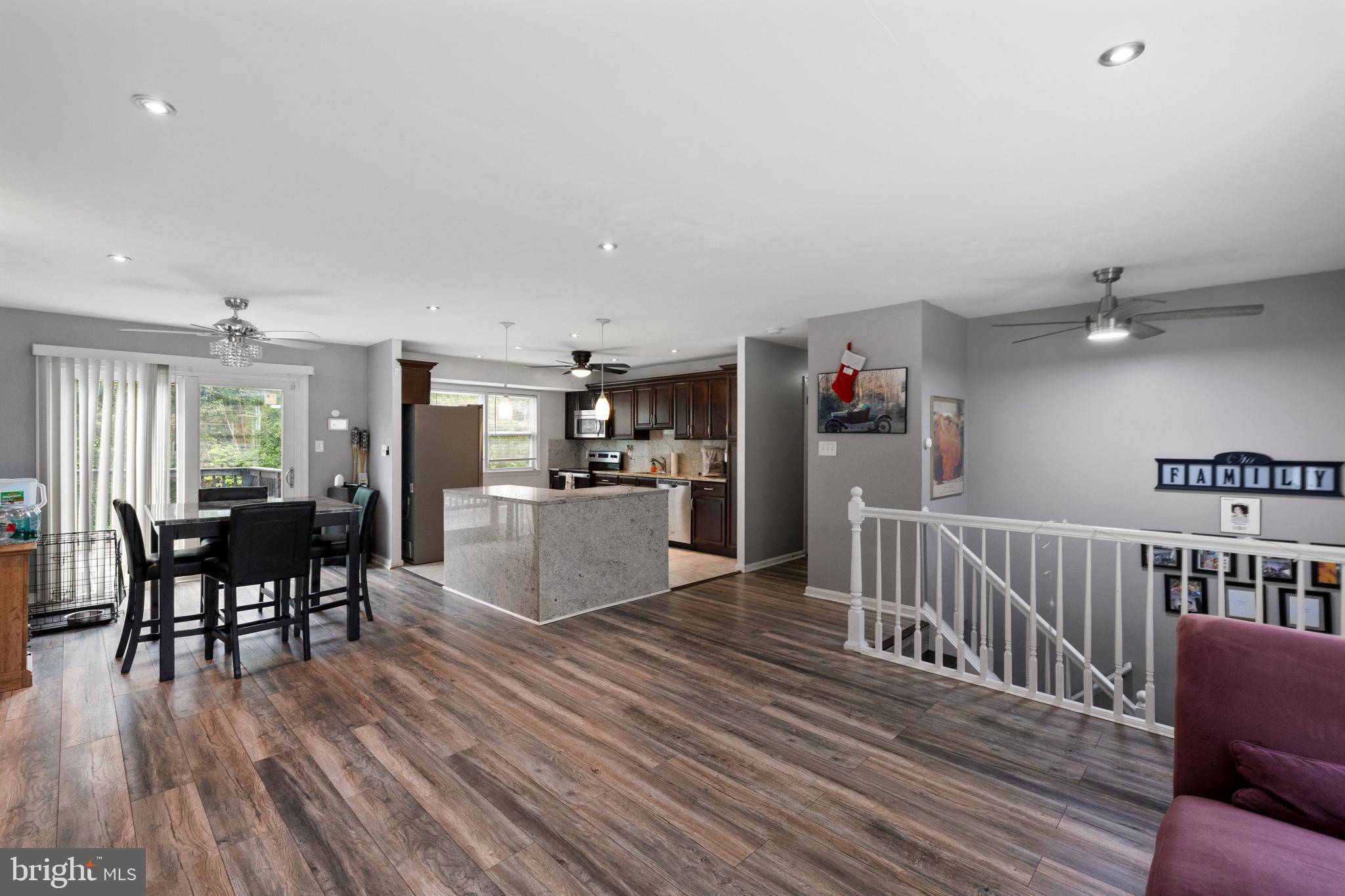 Temple Hills, MD 20748,3208 MULBERRY LN
