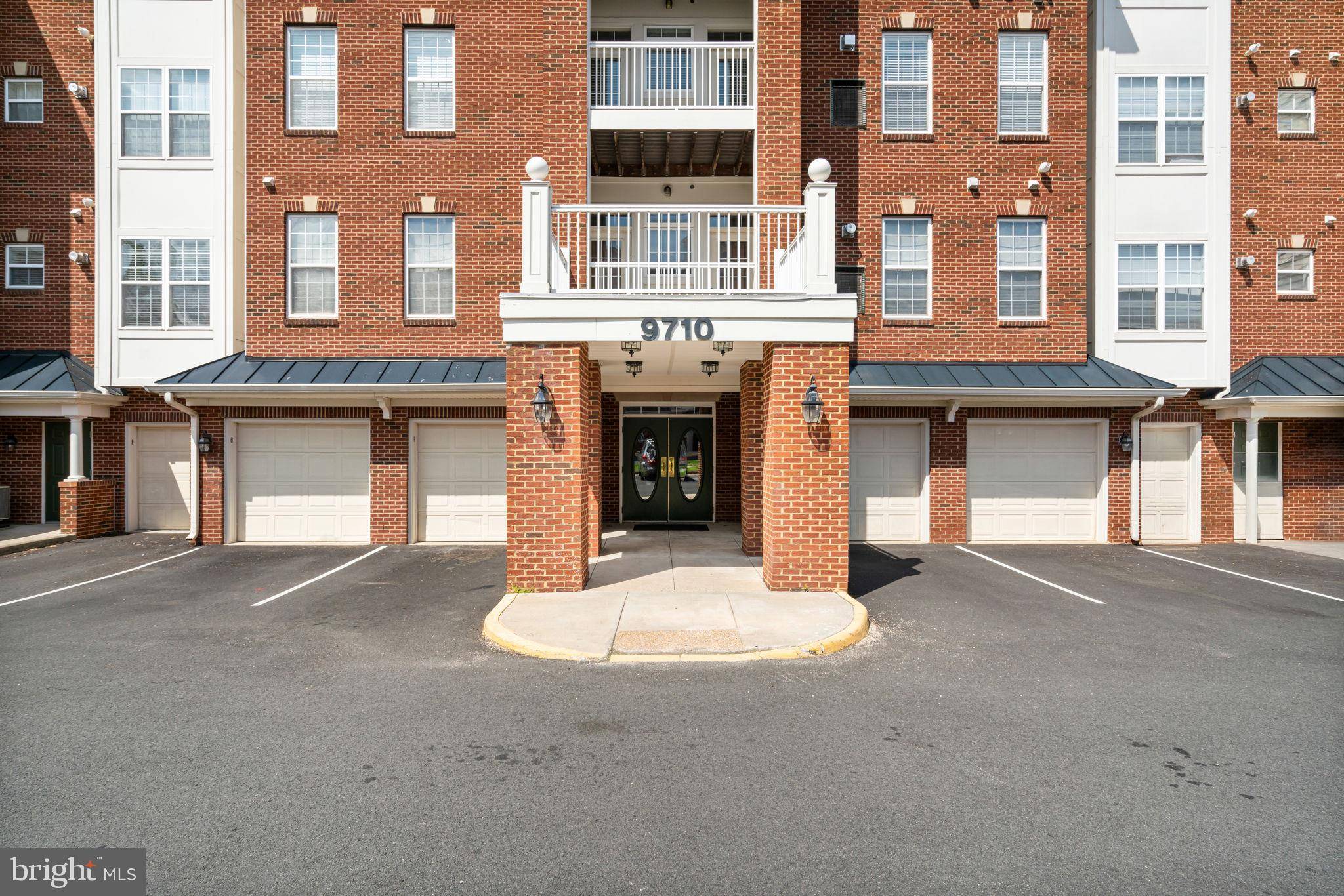 Manassas Park, VA 20111,9710 HANDERSON PL #UNIT 207