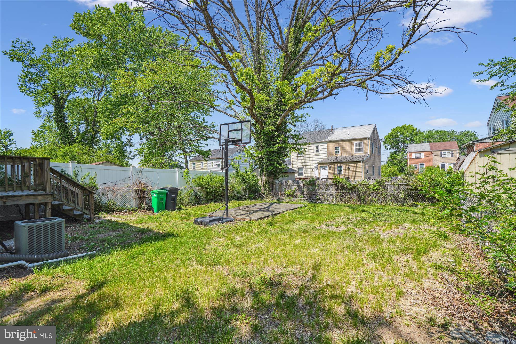 Landover, MD 20785,7014 E KILMER ST
