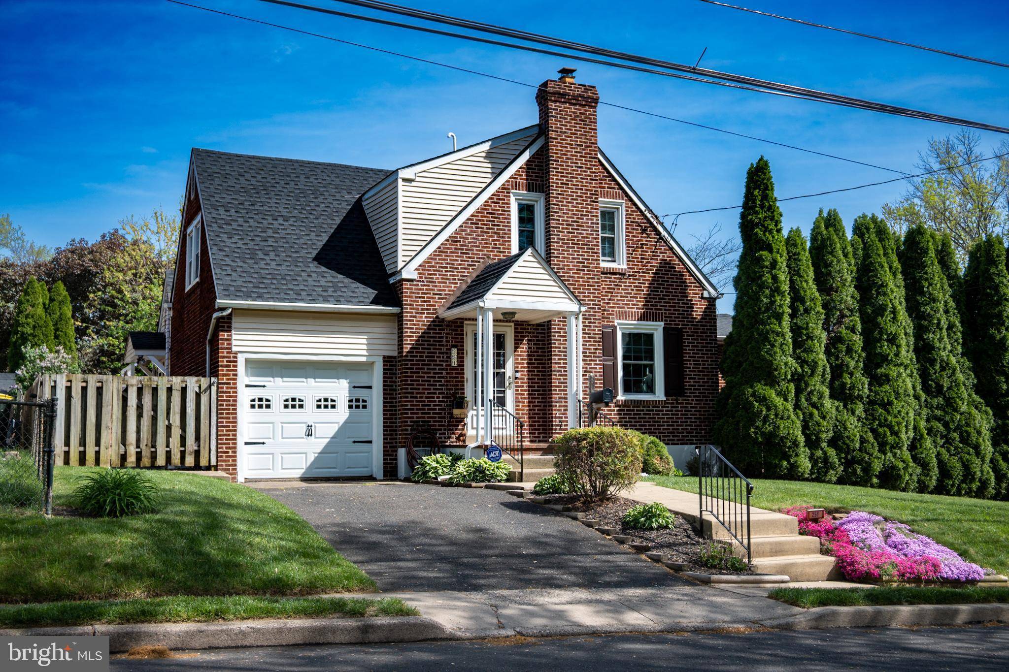 Willow Grove, PA 19090,251 LAWNTON RD