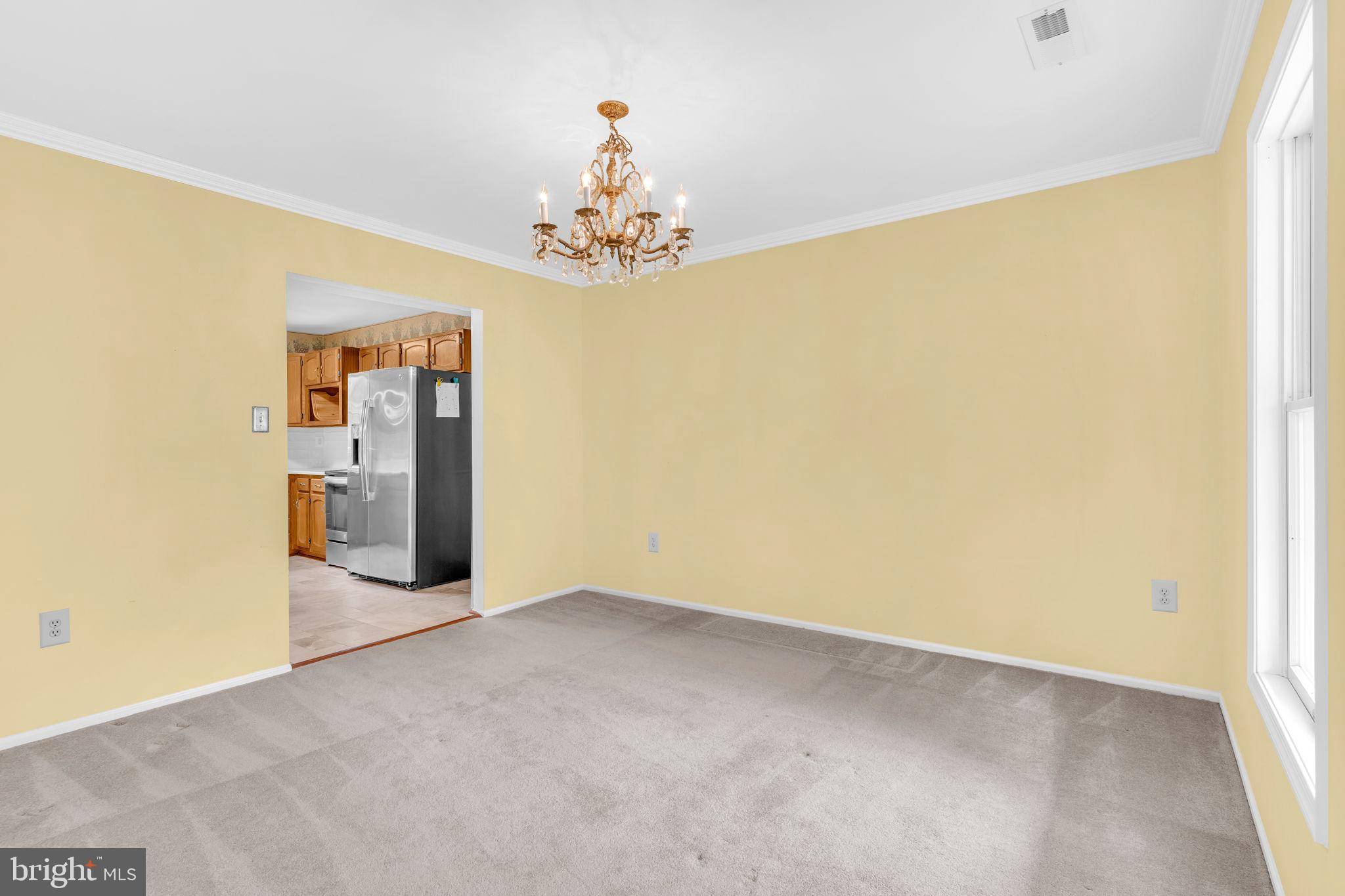Waldorf, MD 20603,4759 HUMMINGBIRD DR