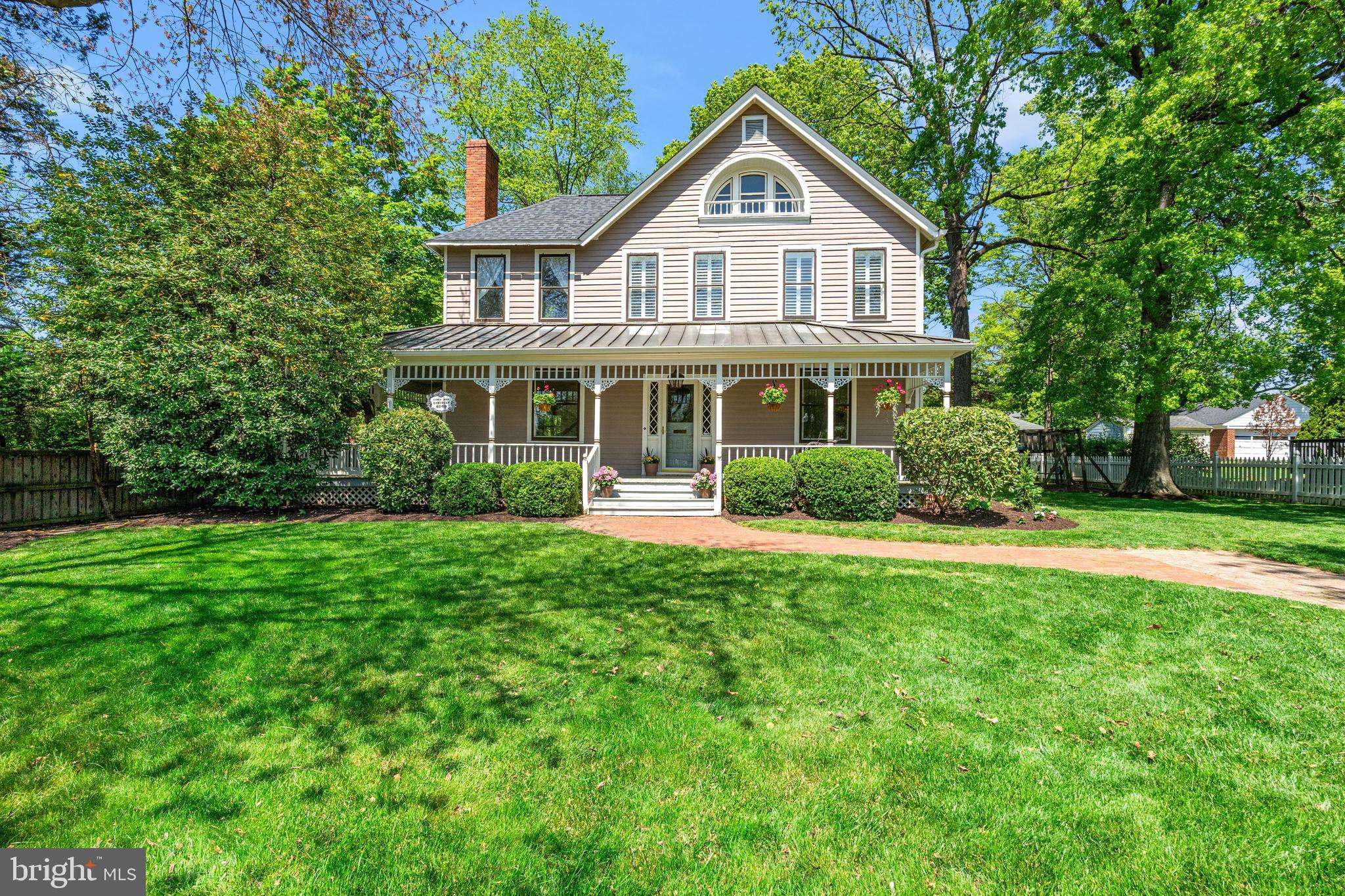 Arlington, VA 22213,6763 25TH ST N