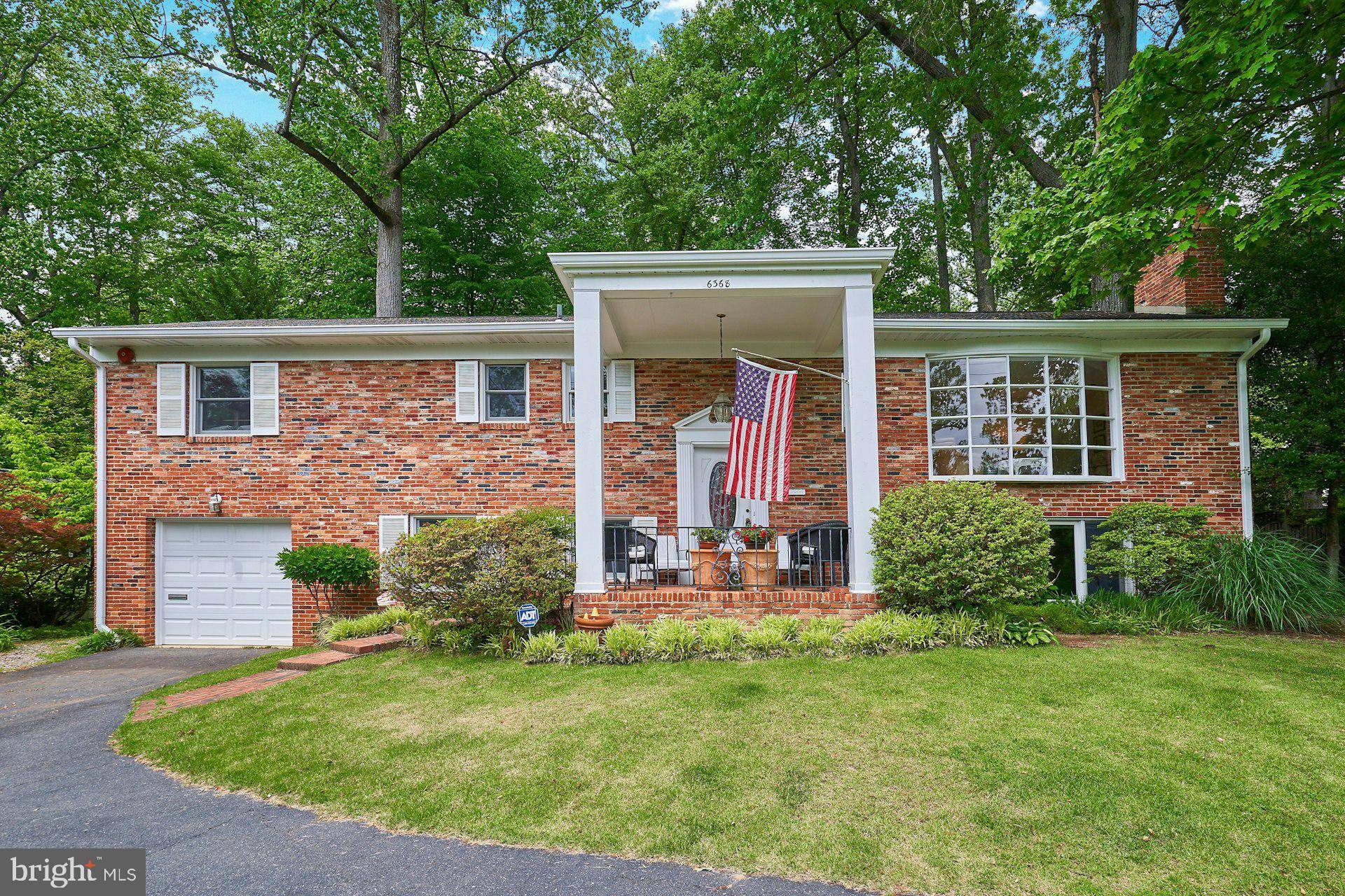 Falls Church, VA 22044,6368 WATERWAY DR