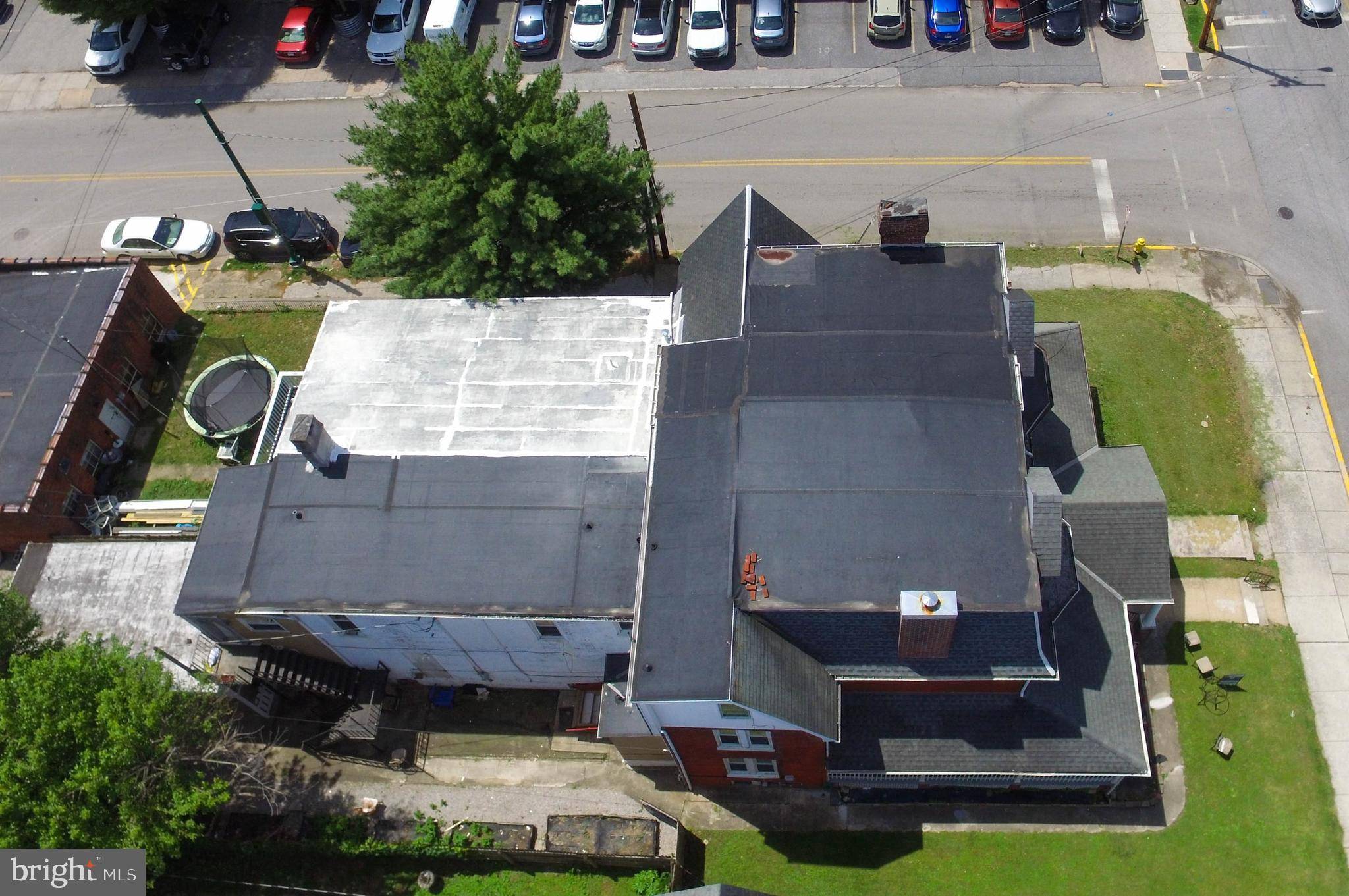 York, PA 17404,662 LINDEN AVE