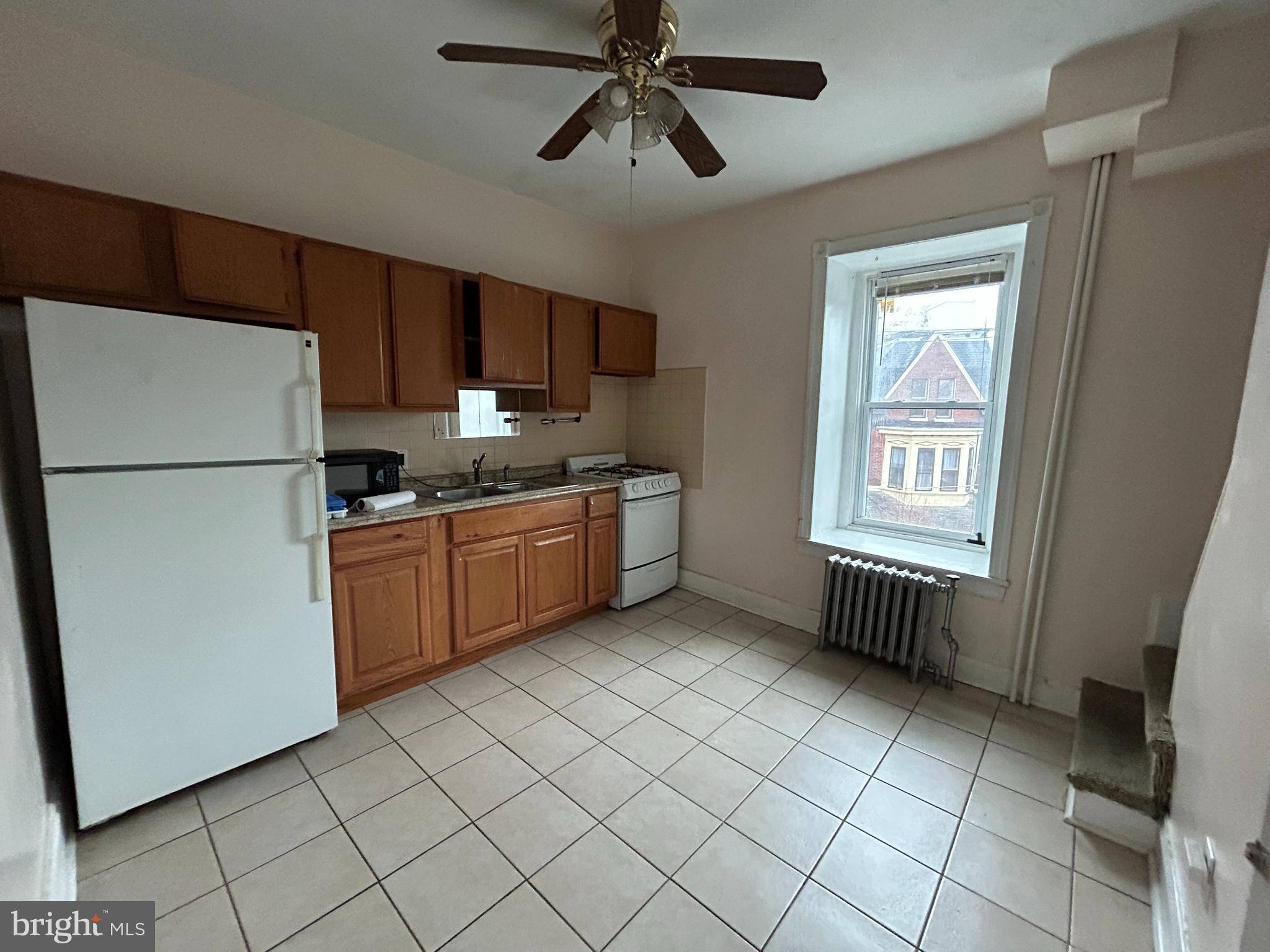 Philadelphia, PA 19143,4614 BALTIMORE AVE #3