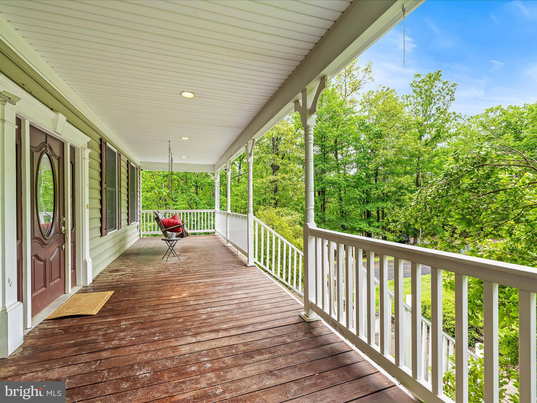 Hedgesville, WV 25427,554 WISPY BRANCH LN
