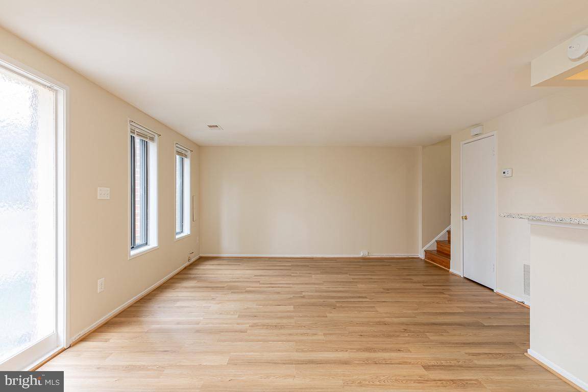 Montgomery Village, MD 20886,18728 NATHANS PL