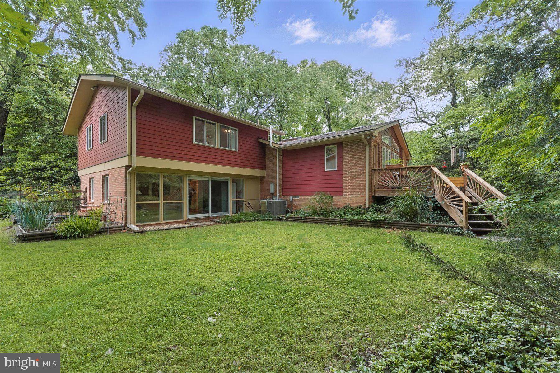 Bethesda, MD 20817,8027 FENWAY RD