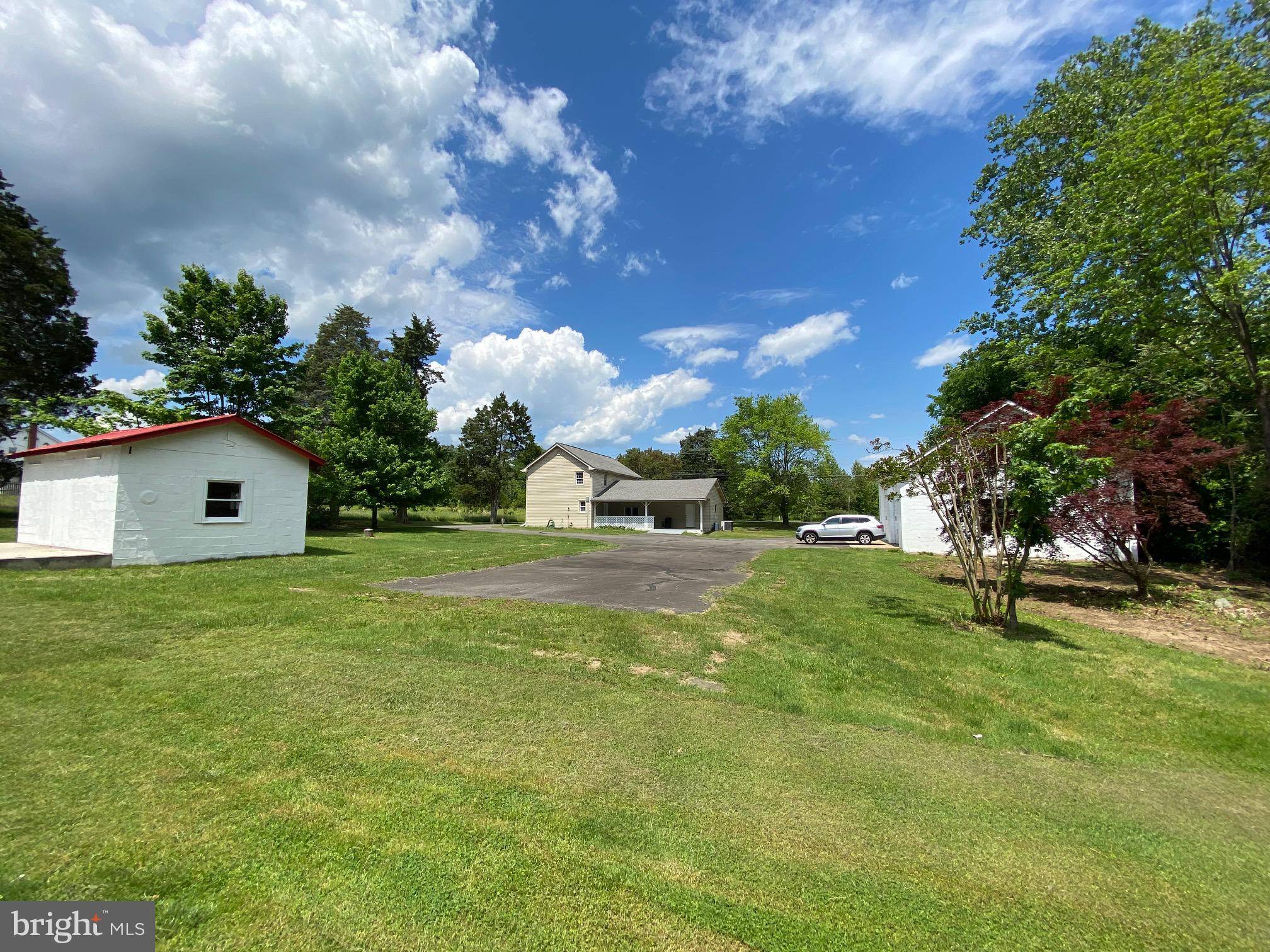 Fredericksburg, VA 22405,1006 WHITE OAK RD