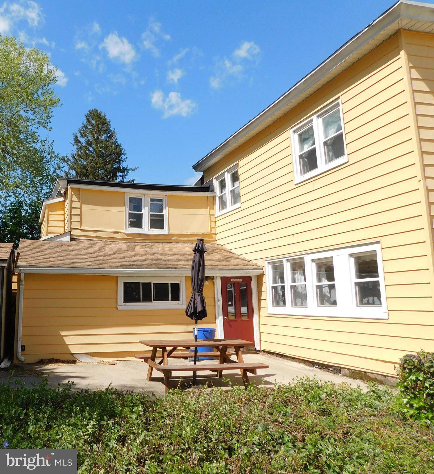 Elmer, NJ 08318,326 S MAIN ST