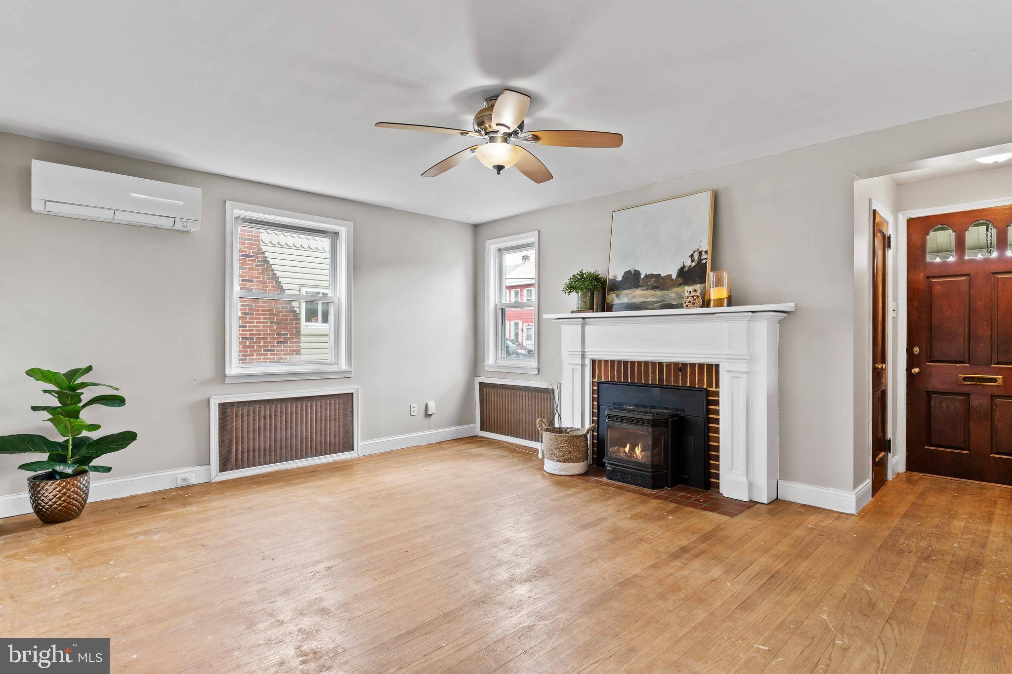 Carlisle, PA 17013,439 N EAST ST