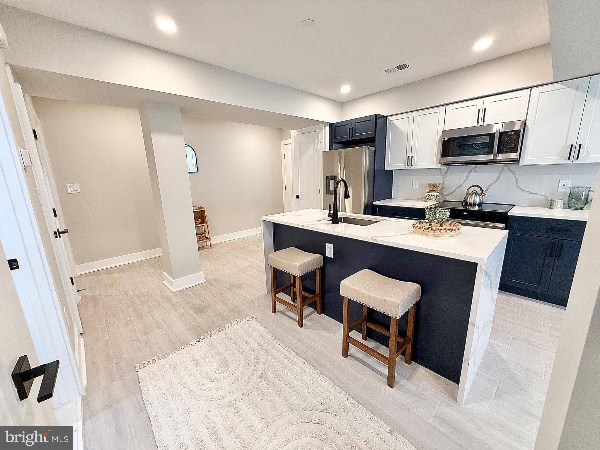 Washington, DC 20002,1806 D ST NE #1