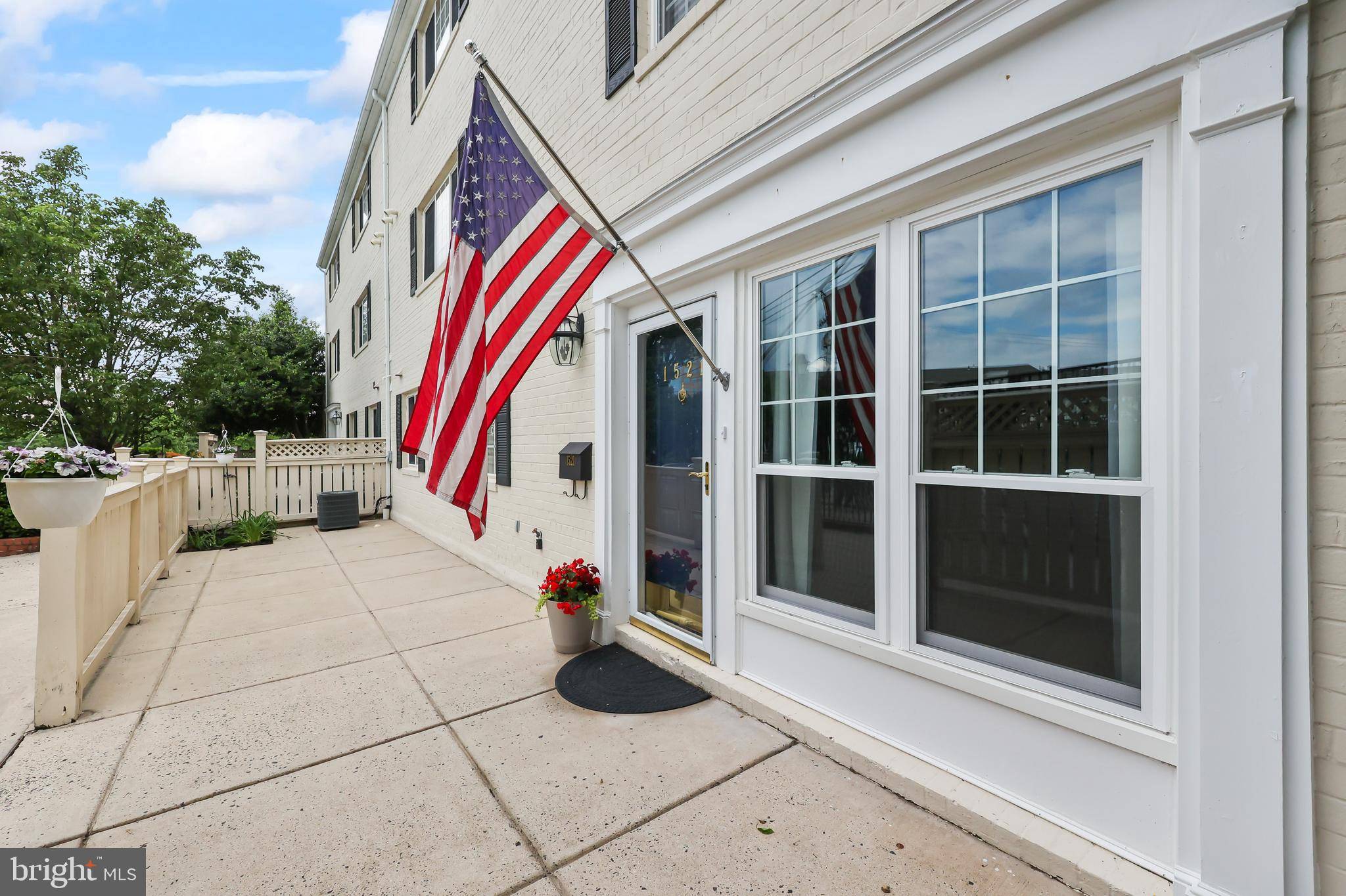 Alexandria, VA 22304,1521 N VAN DORN ST