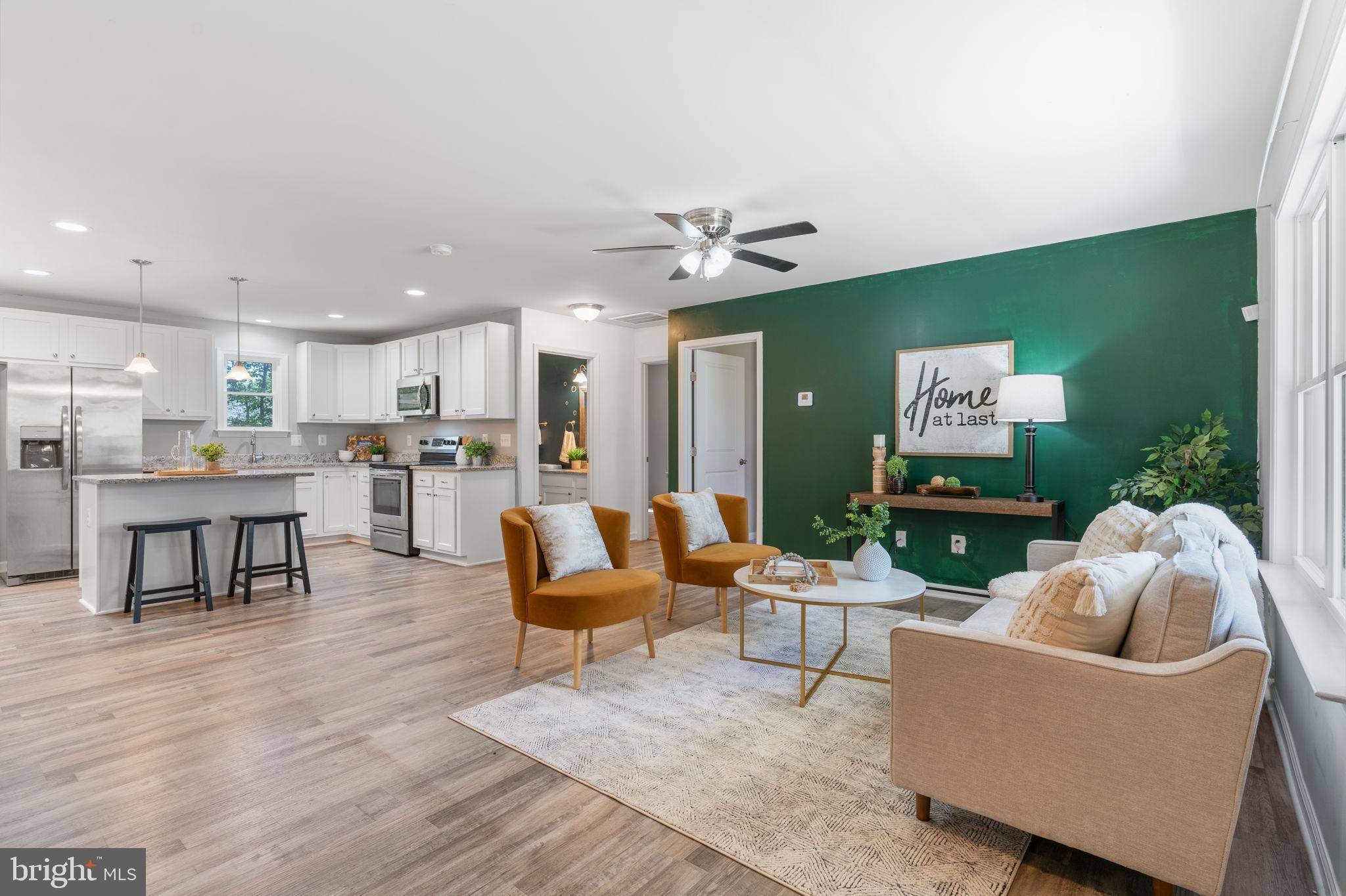 Colonial Beach, VA 22443,68 OAK LANE