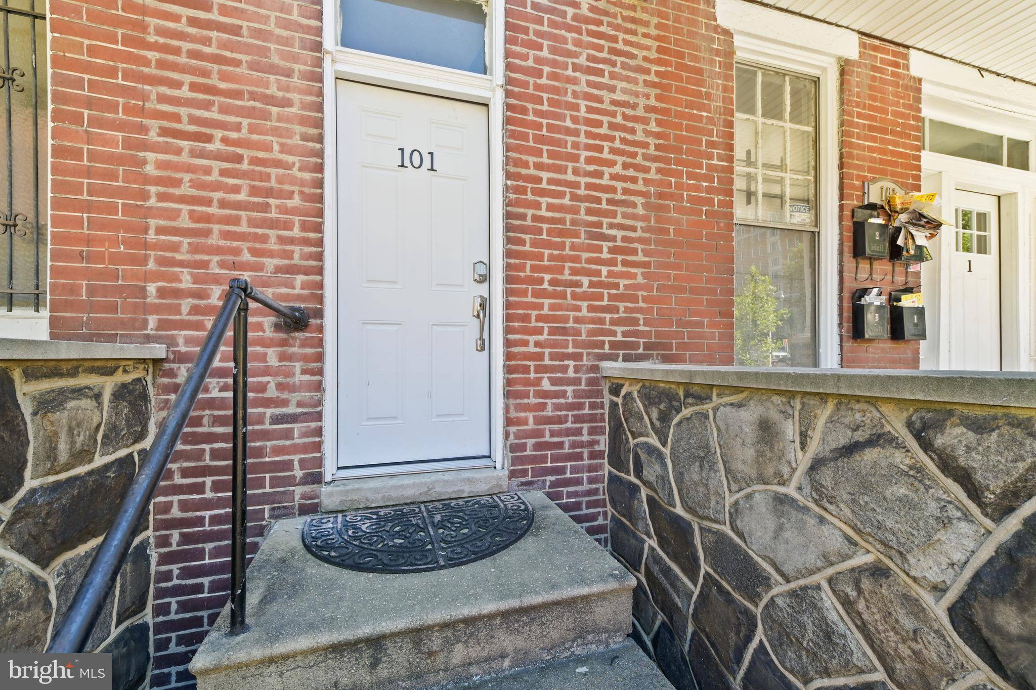 Baltimore, MD 21218,101 E 33RD ST #3