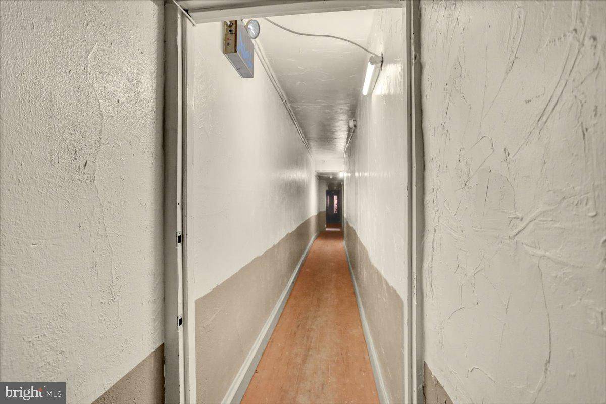 Reading, PA 19602,121 S 6TH ST
