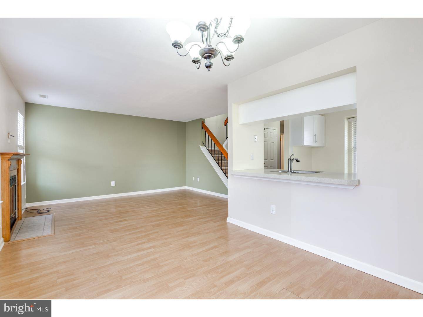 Mount Laurel, NJ 08054,164 KETTLEBROOK DR