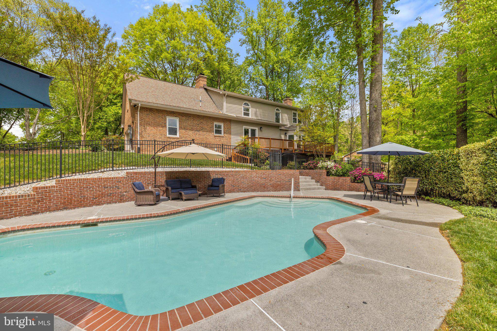 Fairfax, VA 22033,12717 MELVILLE LN