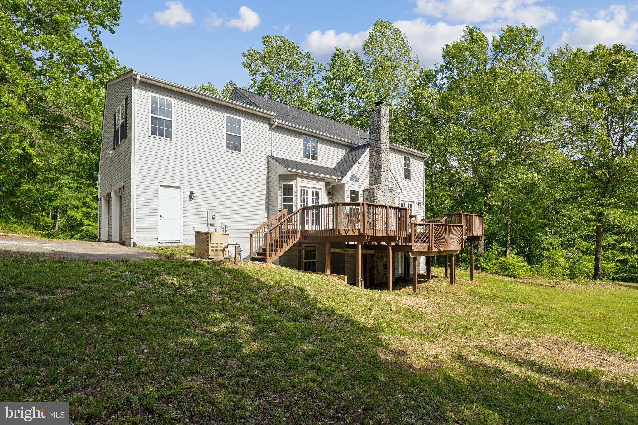 Fredericksburg, VA 22406,300 QUEEN ANNE DR