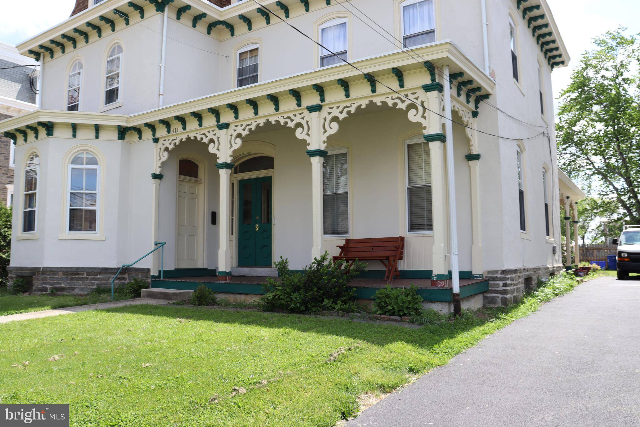 Philadelphia, PA 19128,421 LYCEUM AVE #3R