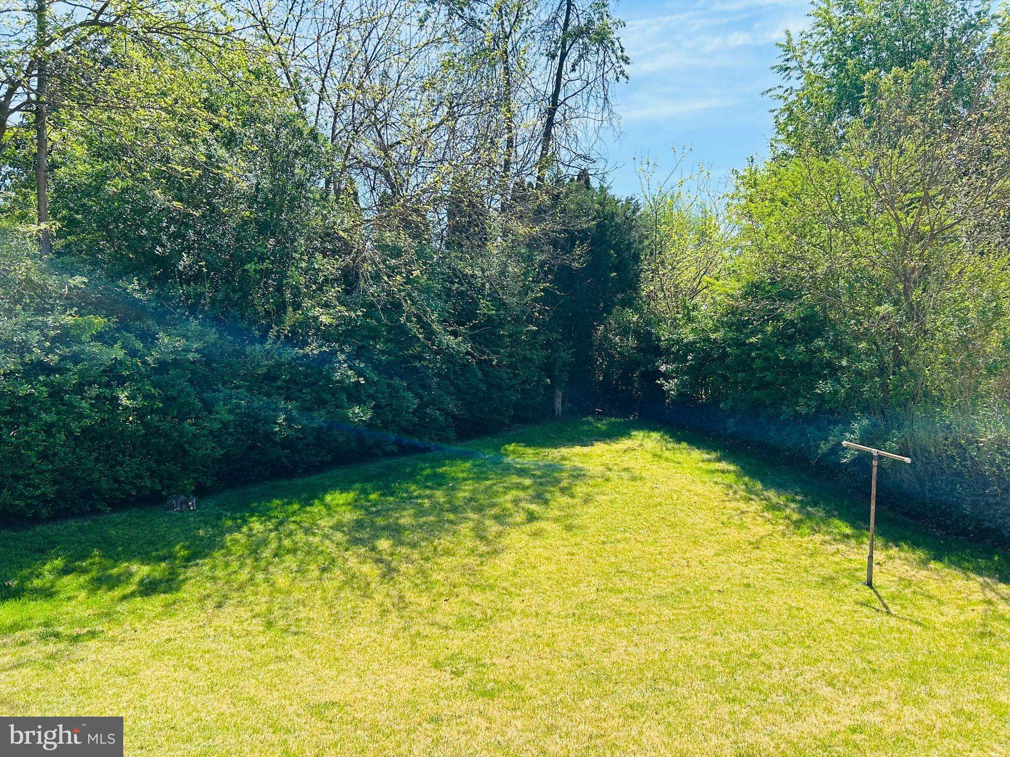 Rockville, MD 20853,13105 PARKLAND DR