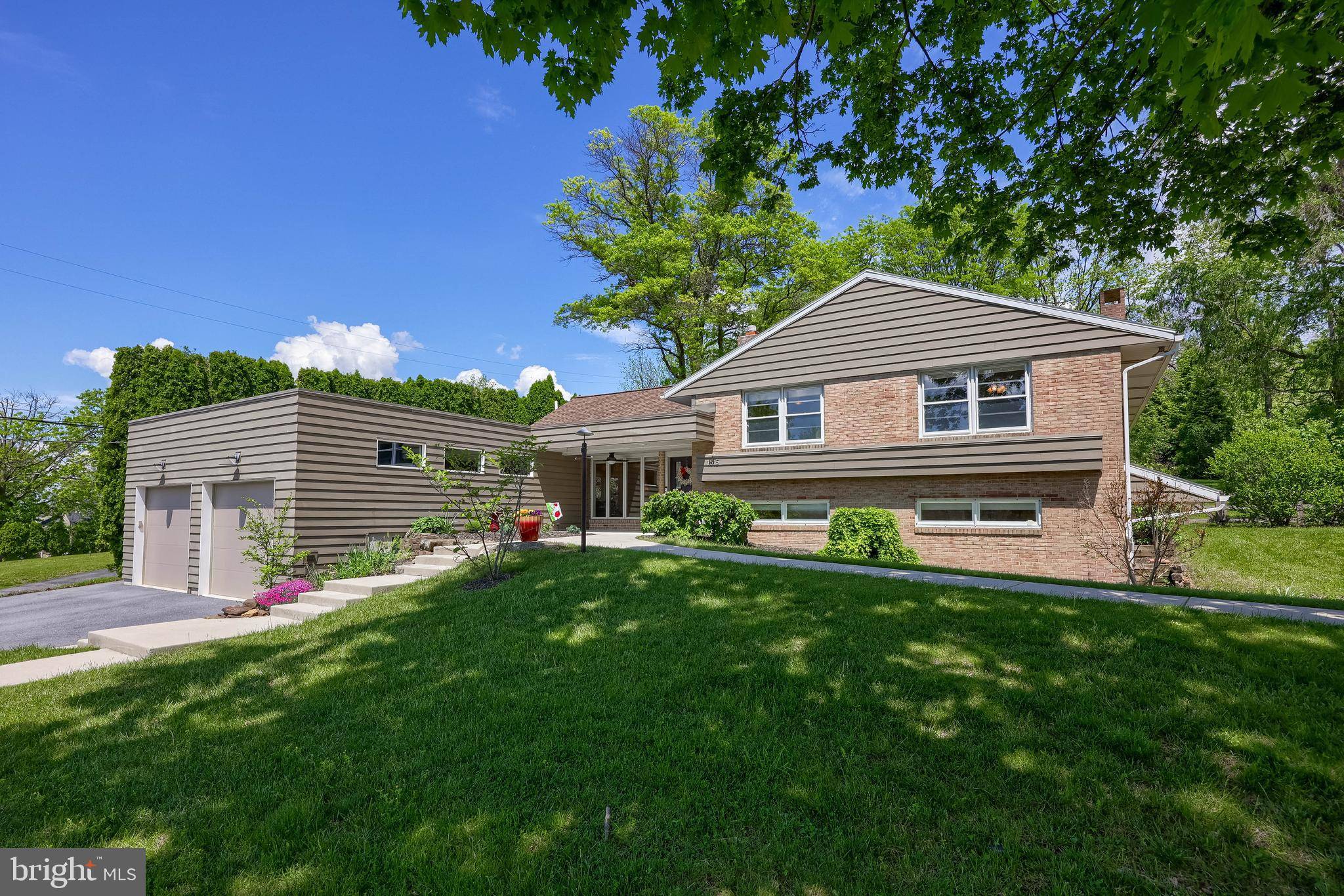 Reading, PA 19604,1515 ROCKLAND ST
