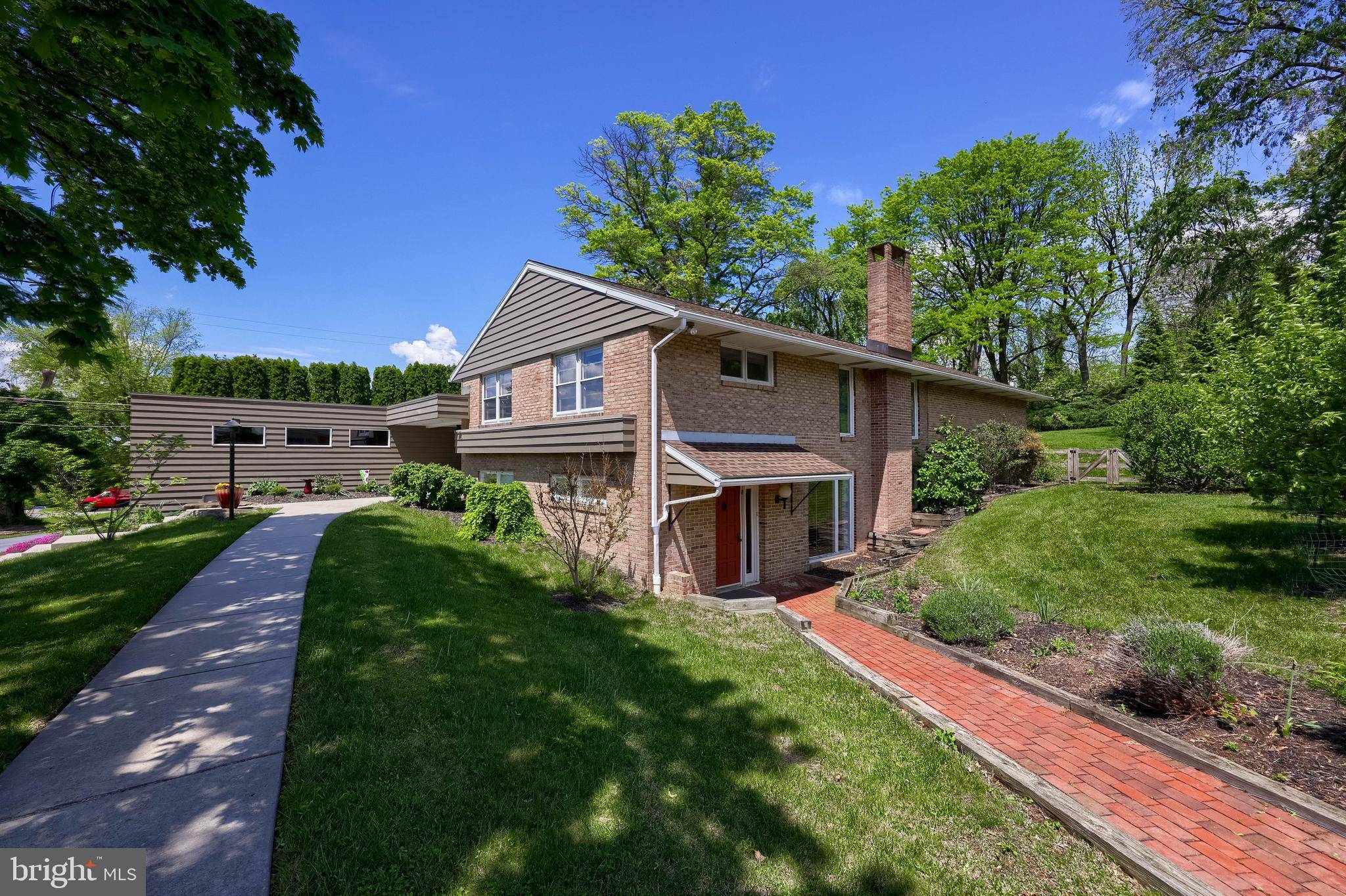 Reading, PA 19604,1515 ROCKLAND ST