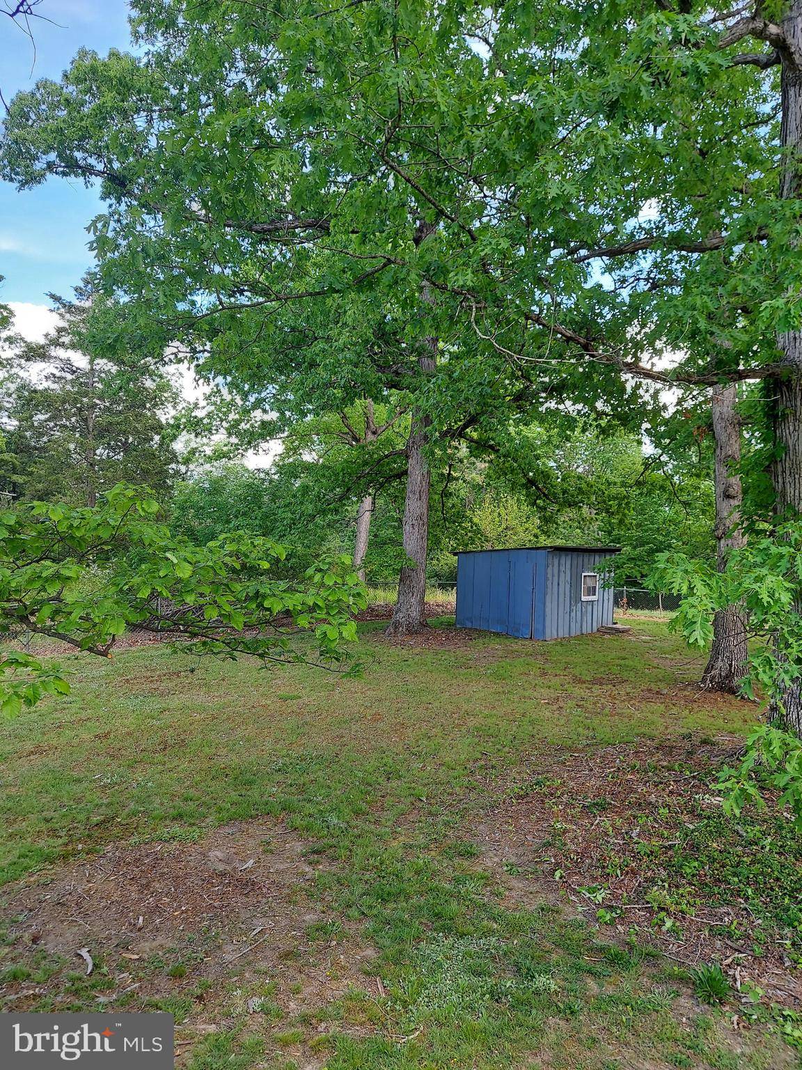 Front Royal, VA 22630,1872 STRASBURG RD