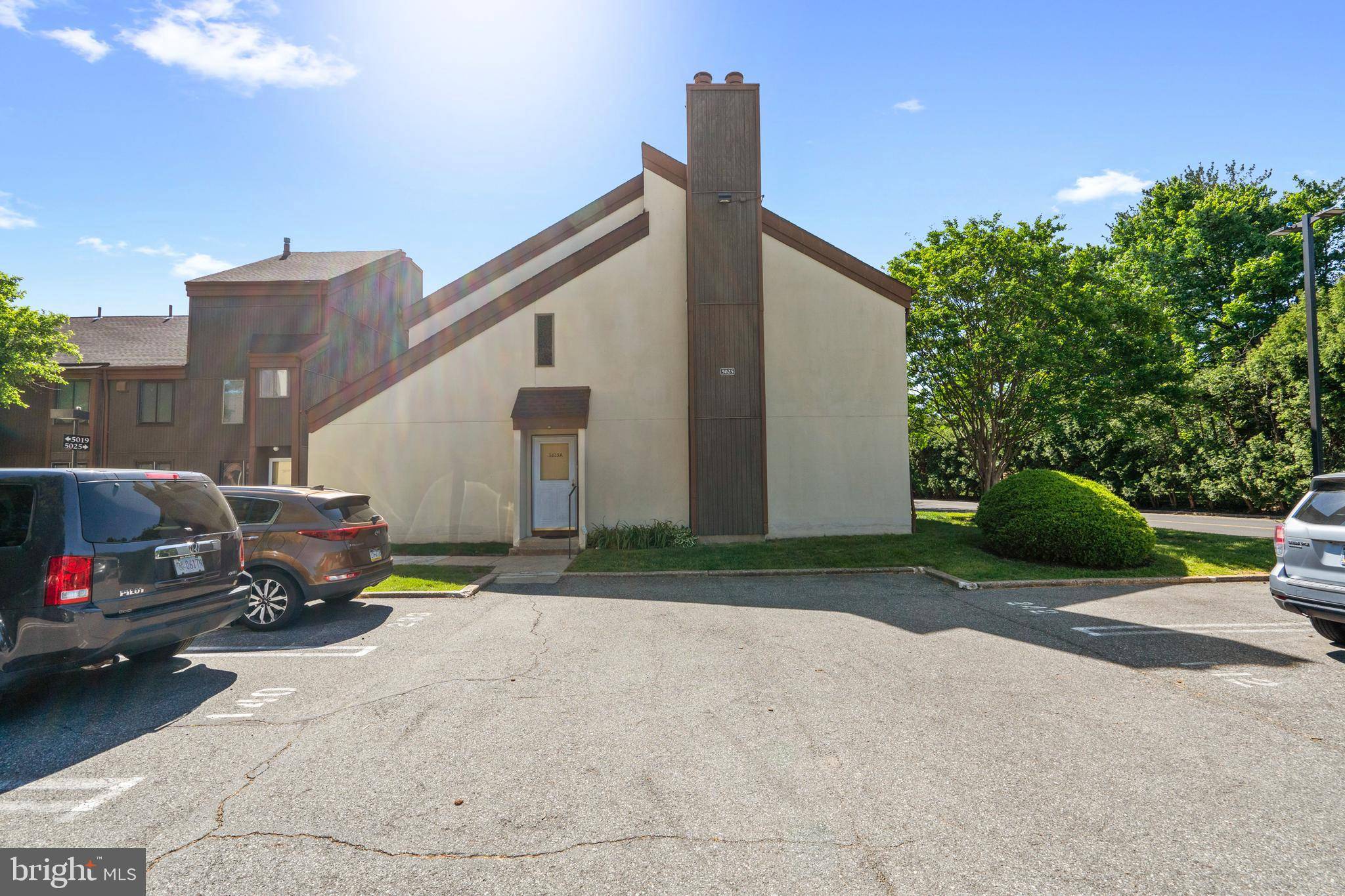 Philadelphia, PA 19114,5025 A S CONVENT LN #142