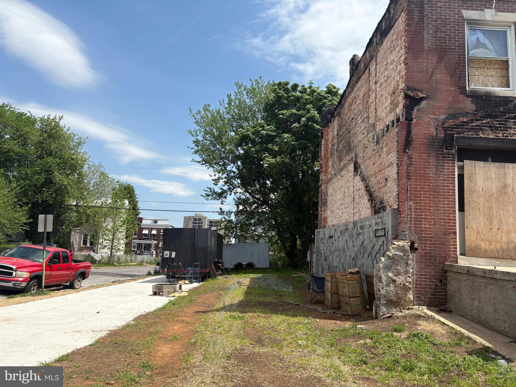 Baltimore, MD 21229,423 NORMANDY AVE