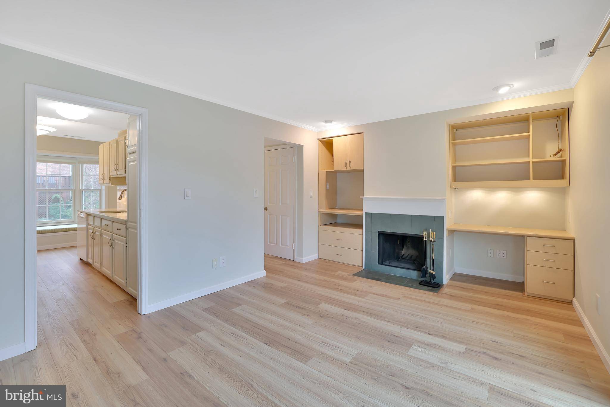 Chevy Chase, MD 20815,4950 BRADLEY BLVD #252