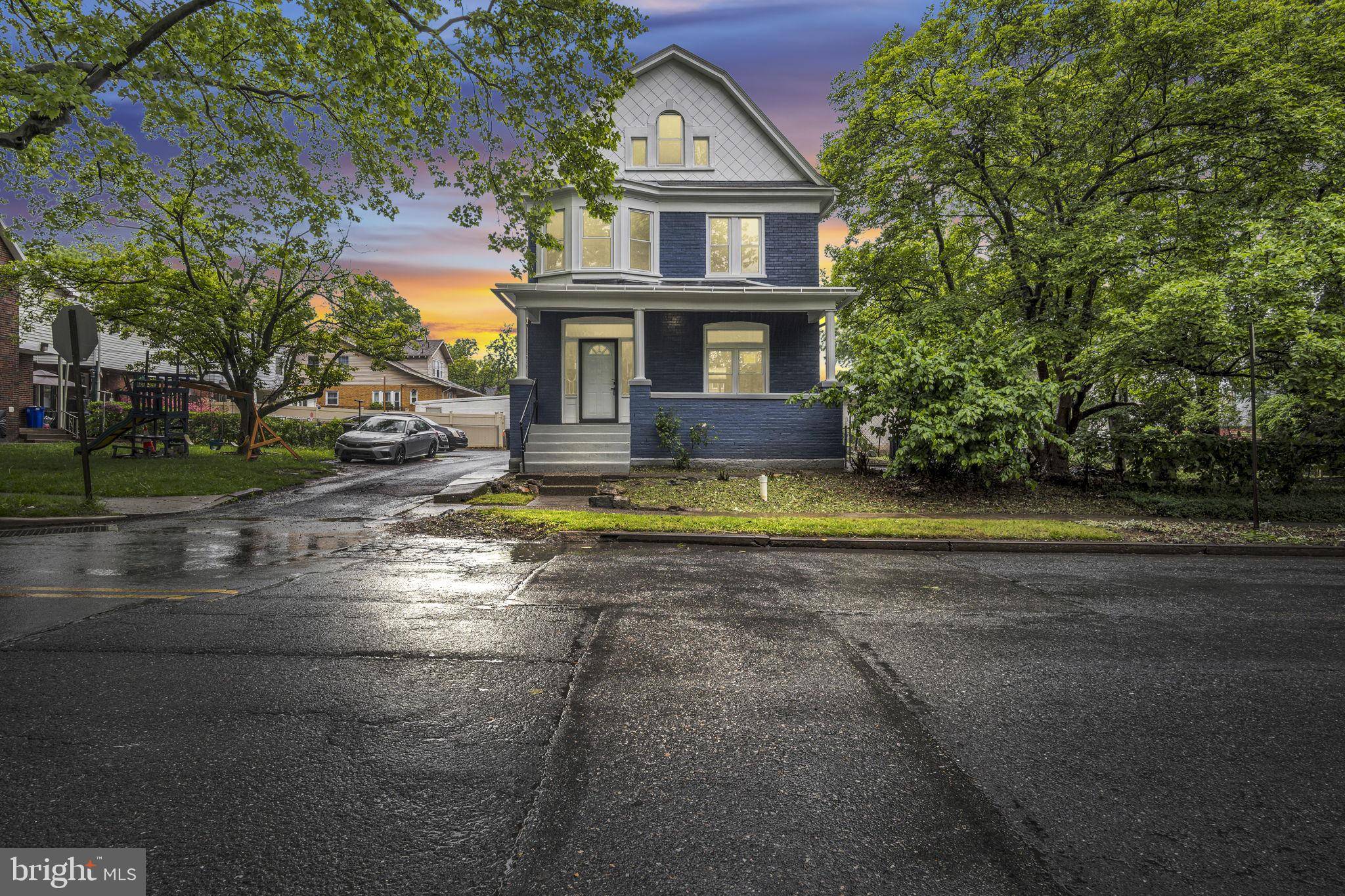 Harrisburg, PA 17104,1712 SYCAMORE ST