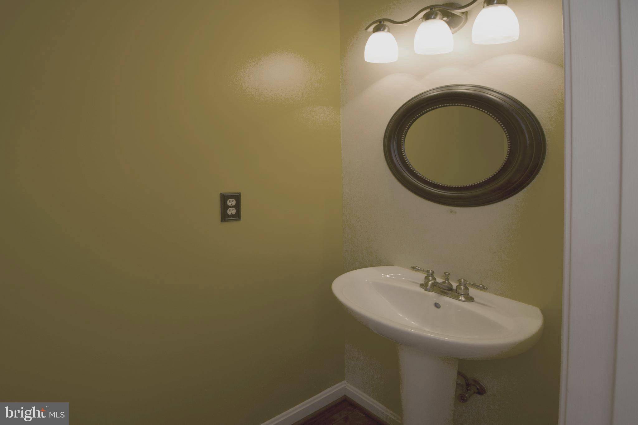 Alexandria, VA 22315,5339 BUXTON CT
