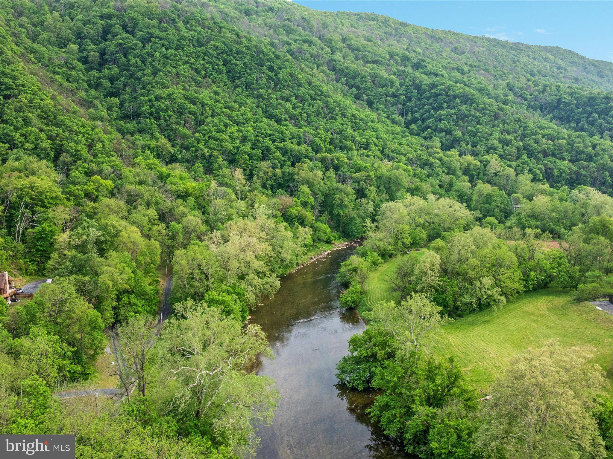 Toms Brook, VA 22660,61 RIVER CT