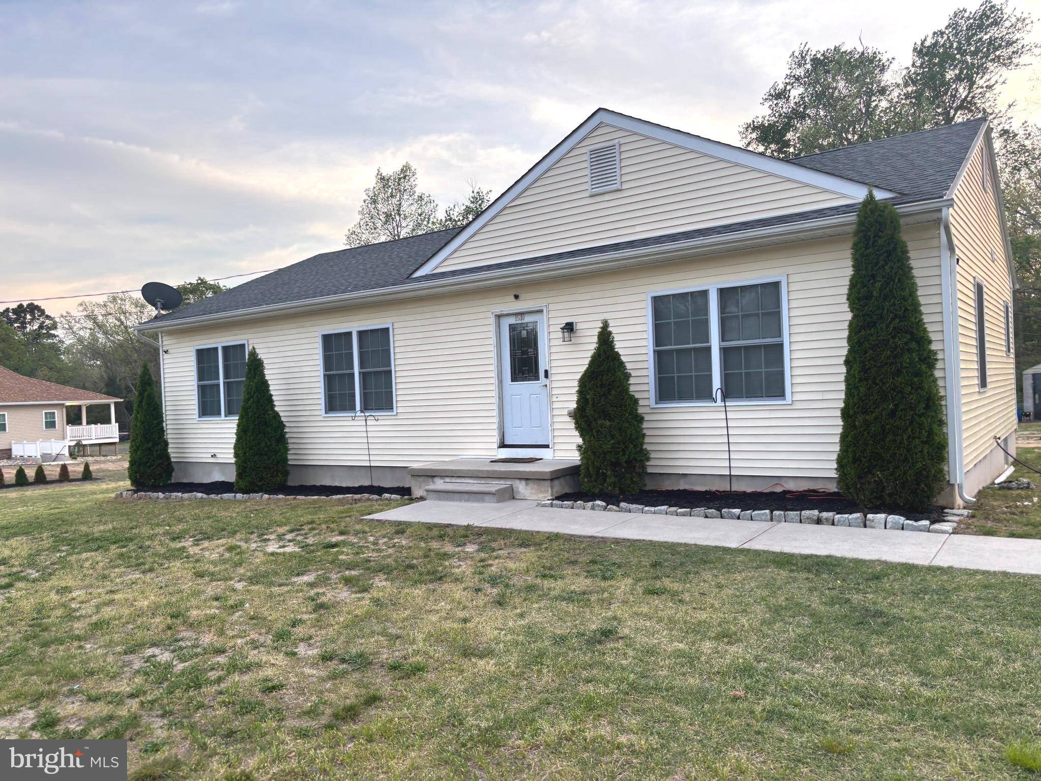 Vineland, NJ 08360,1530 N ORCHARD RD