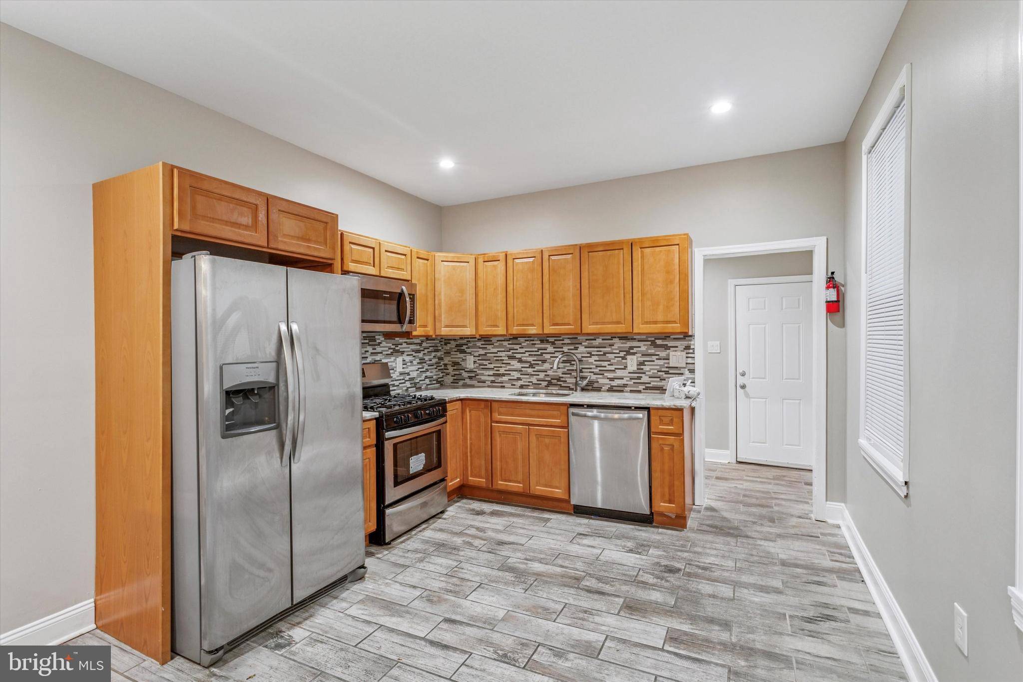 Philadelphia, PA 19124,1677 DYRE ST