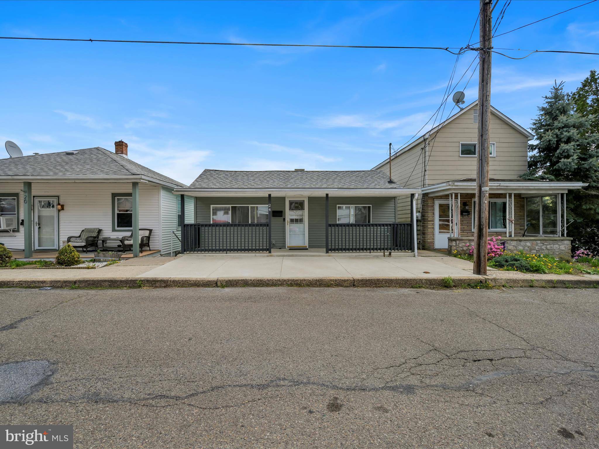Nesquehoning, PA 18240,24 W GARIBALDI AVE