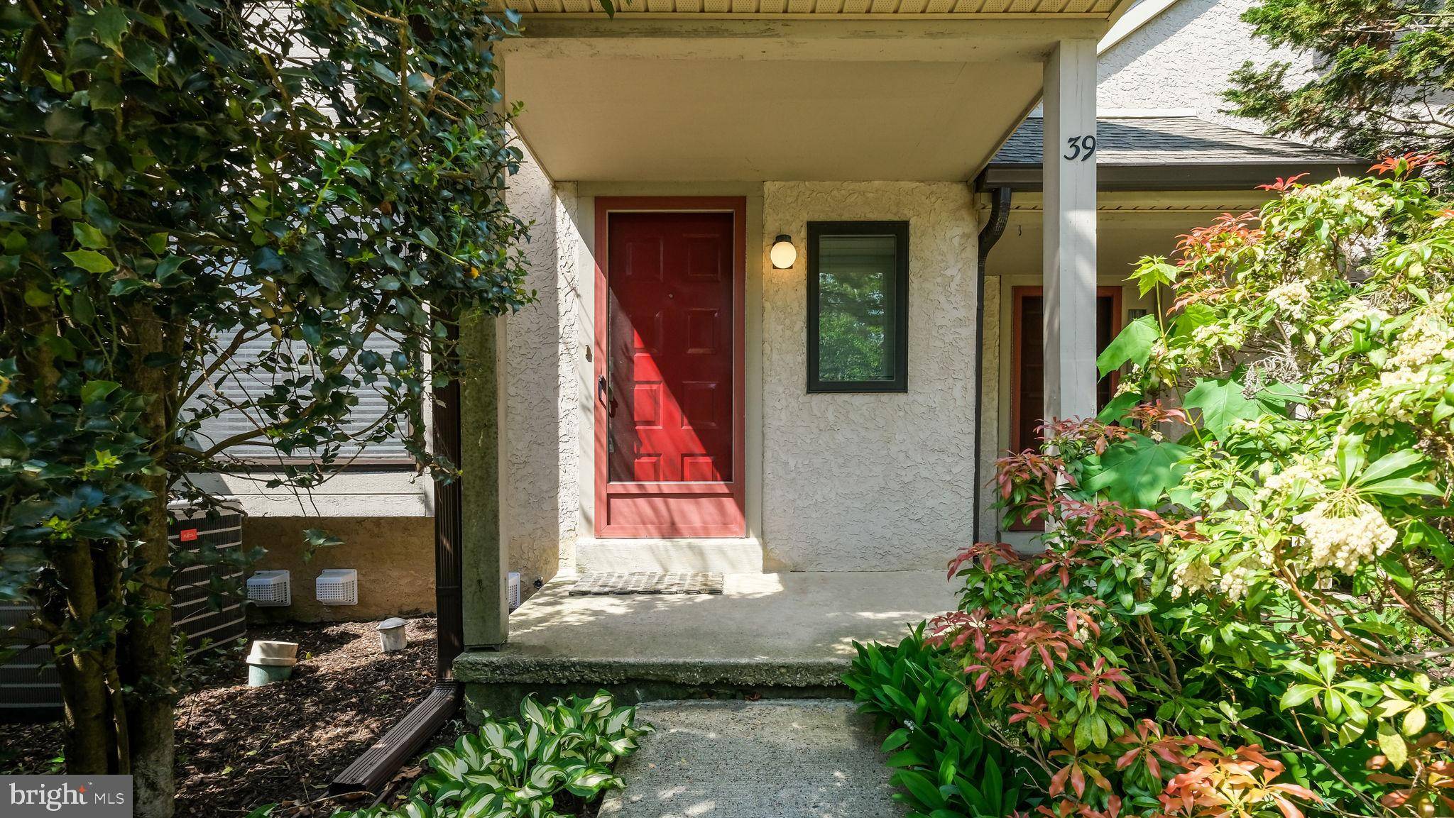 Media, PA 19063,39 OAKMONT PL