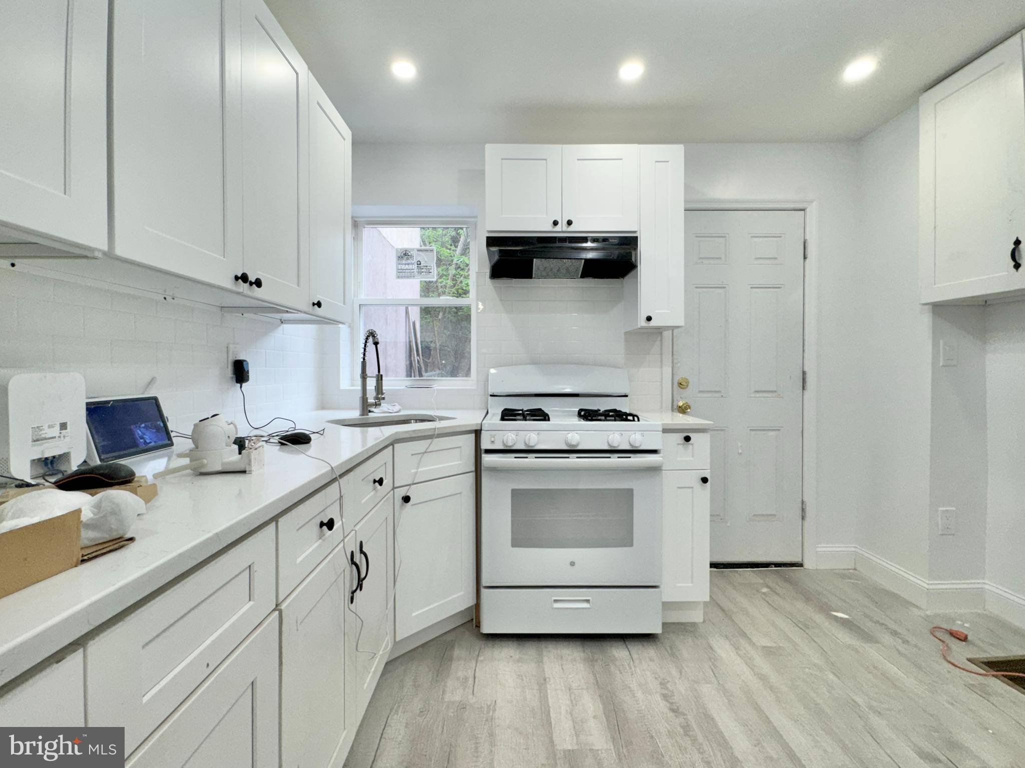 Trenton, NJ 08618,36 WOOD ST