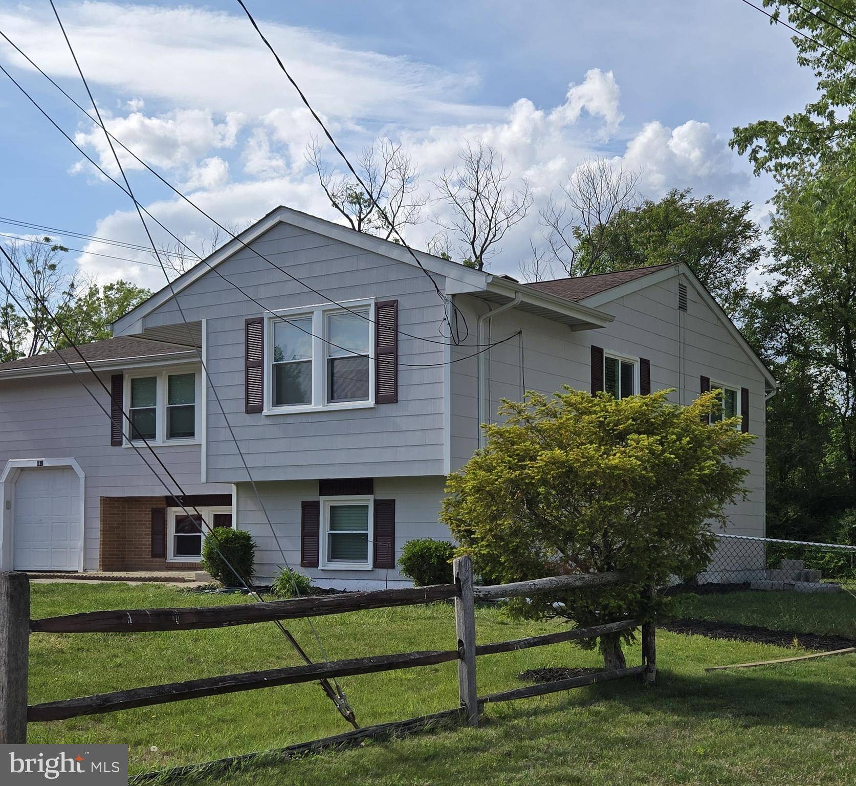 Carneys Point, NJ 08069,395 HICKORY AVE