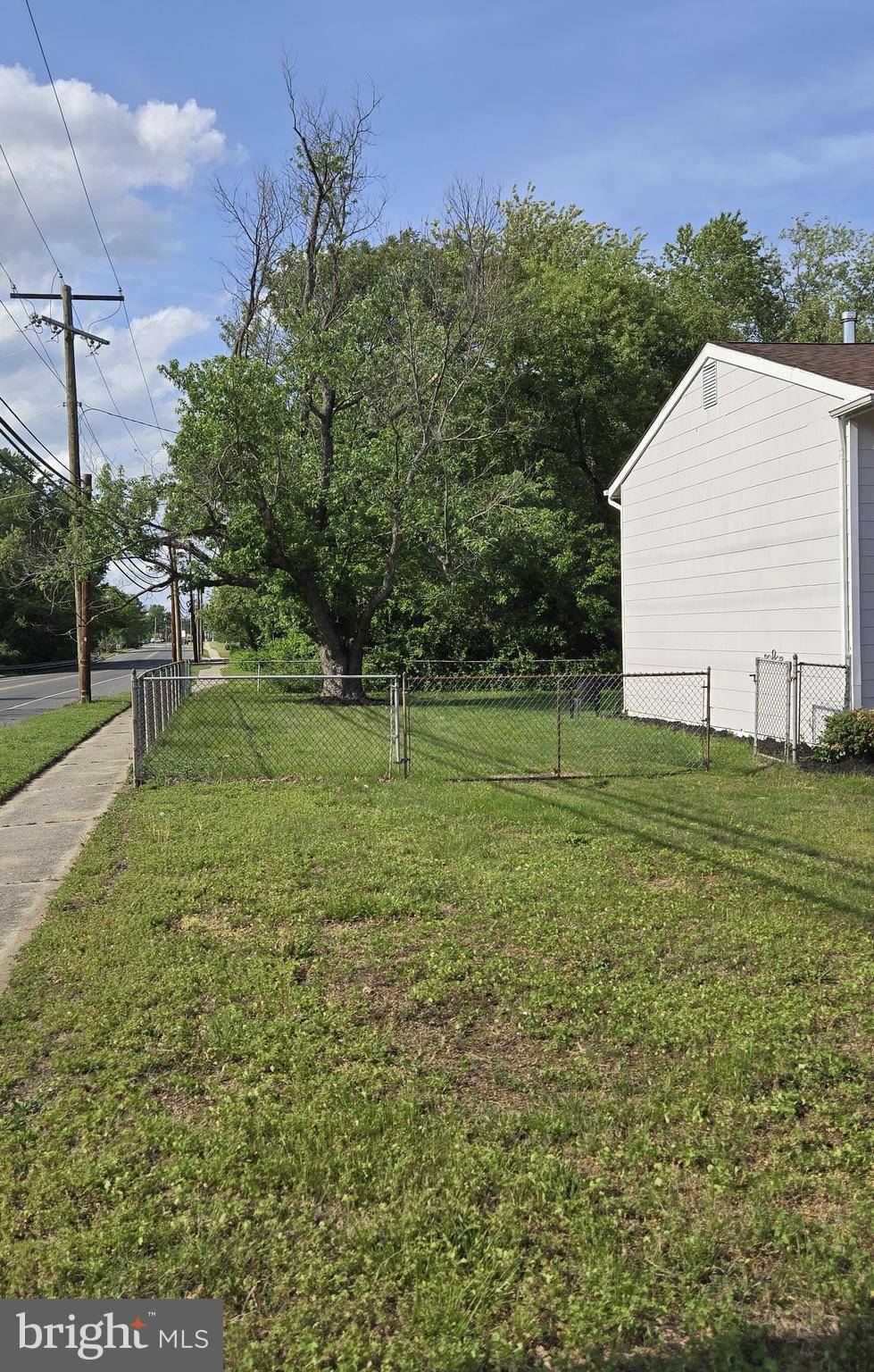 Carneys Point, NJ 08069,395 HICKORY AVE