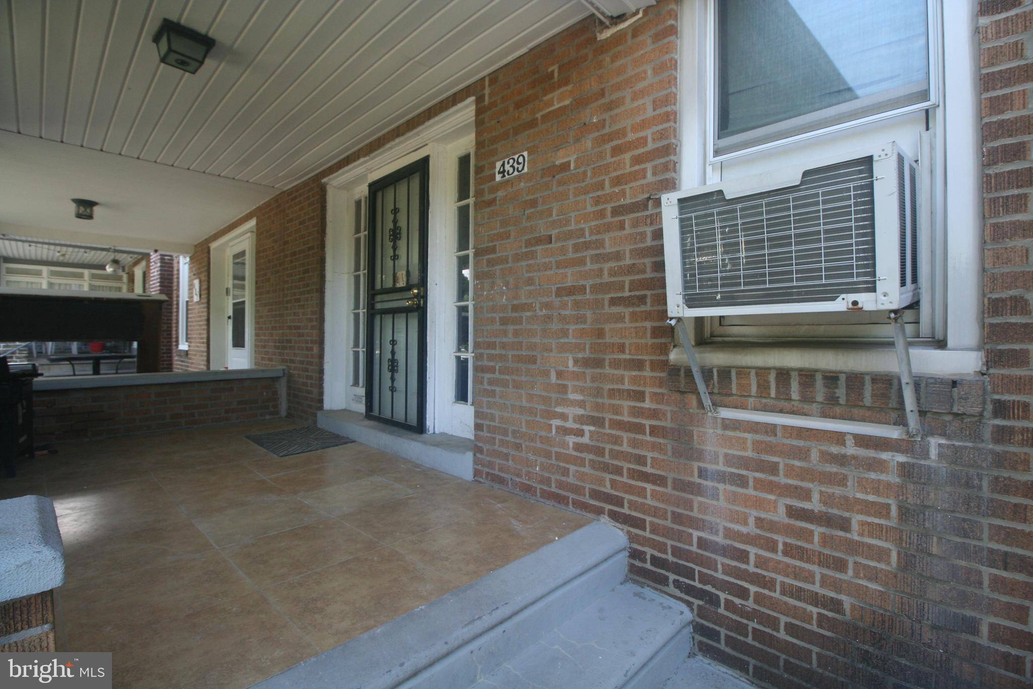 Philadelphia, PA 19119,439 E MONTANA ST