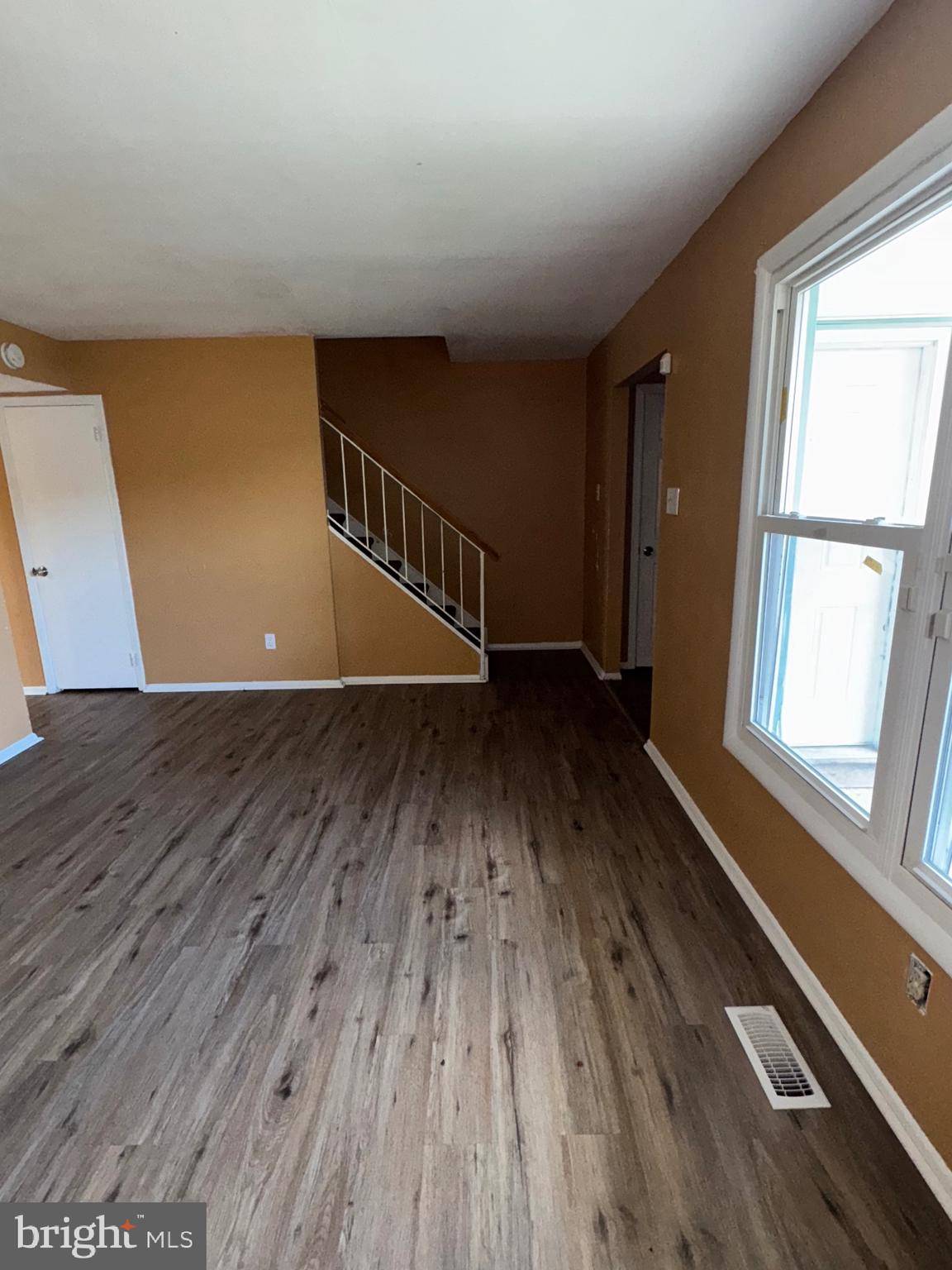 Sicklerville, NJ 08081,4 MILSTONE CT