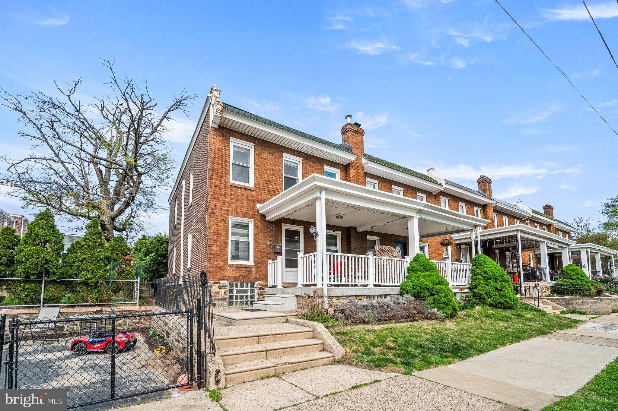 Philadelphia, PA 19128,4037 MITCHELL ST