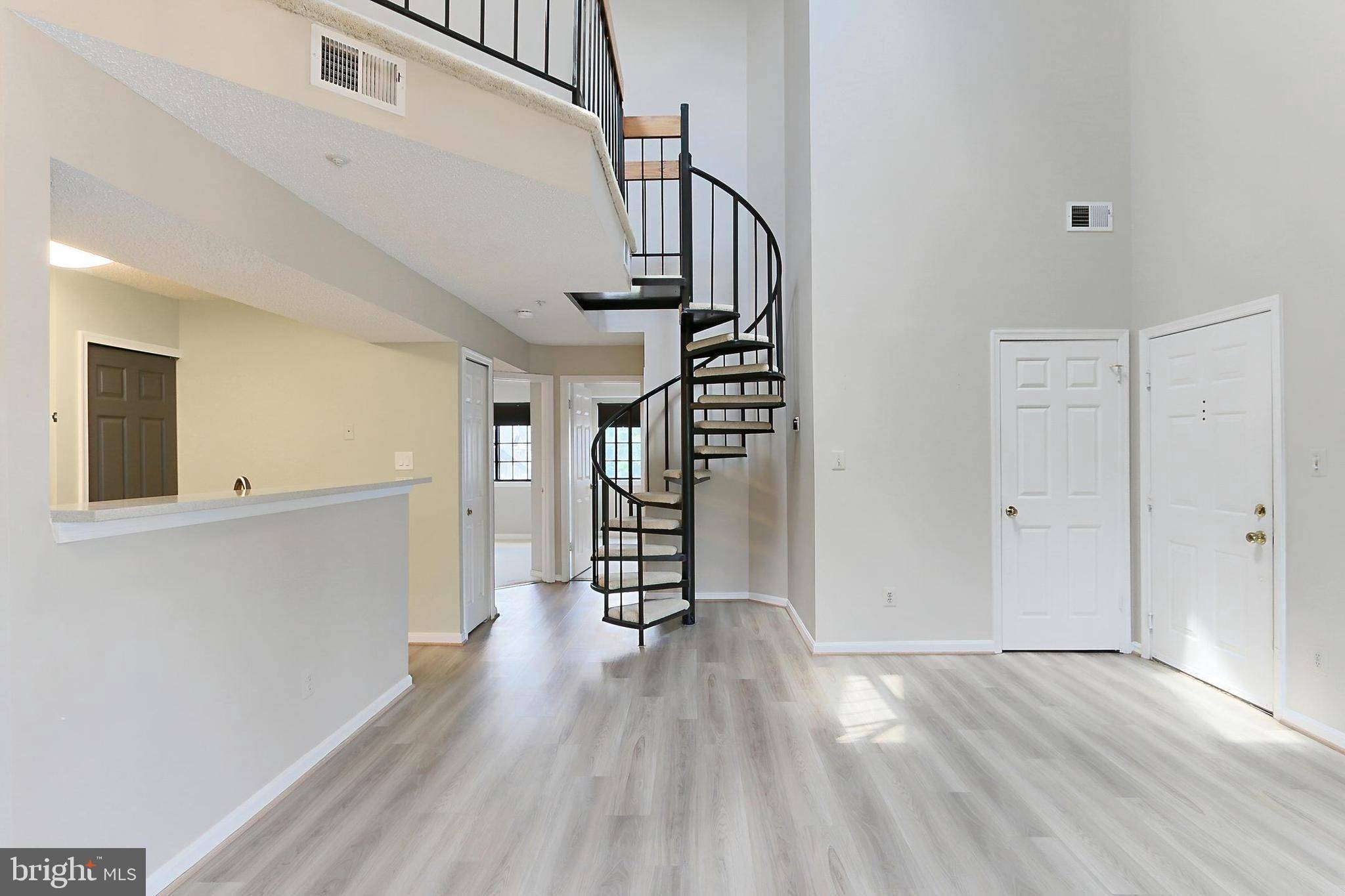Alexandria, VA 22315,7005-E BIRKENHEAD PL #E
